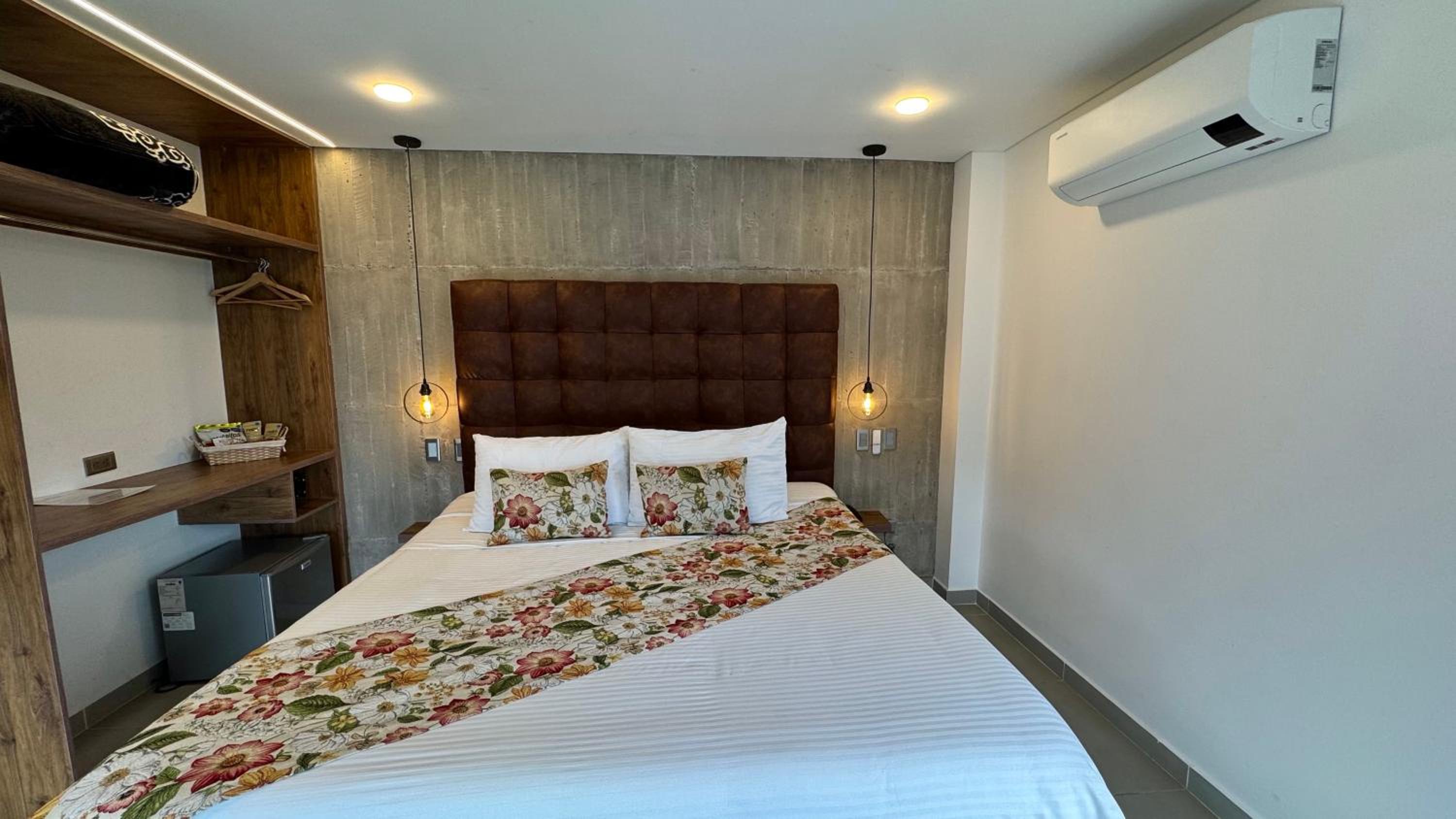 Double Room with Spa Bath