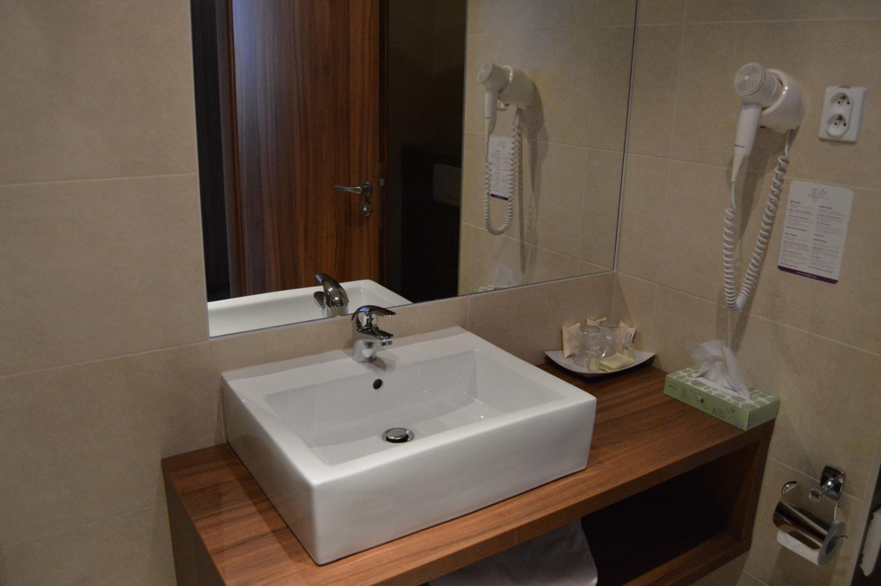 Single Room photo 3