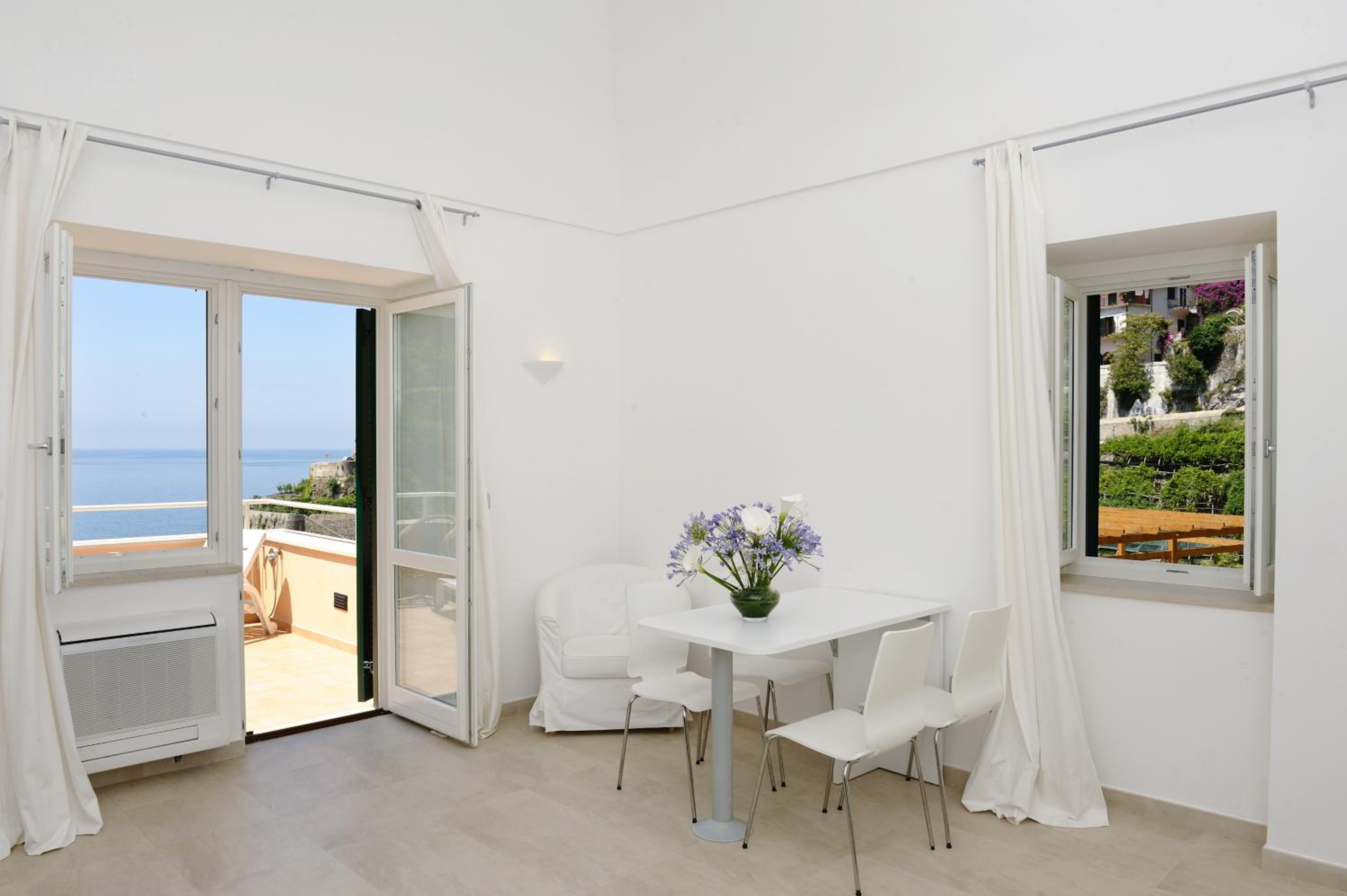 One-Bedroom Apartment with Terrace