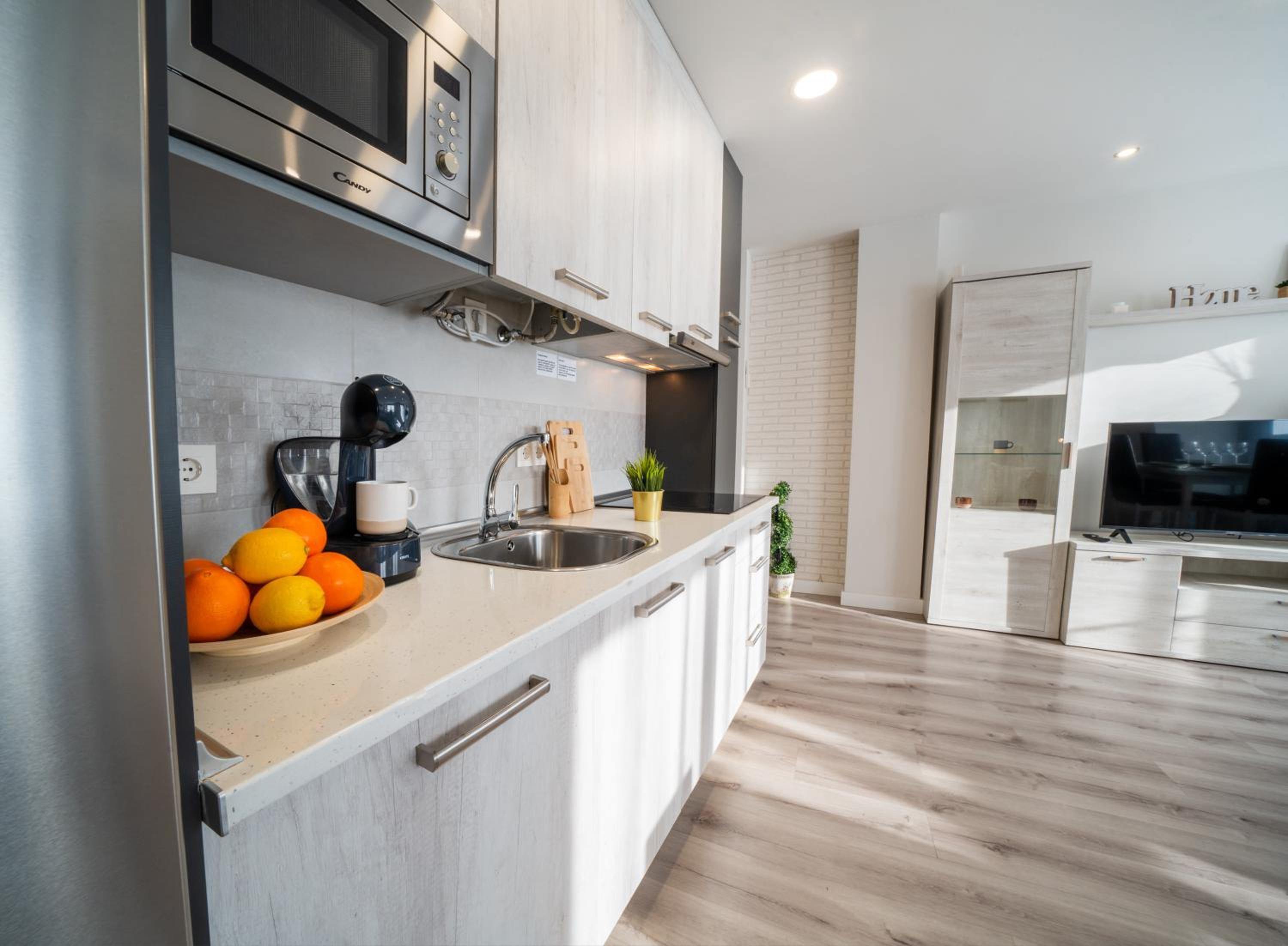 Superior One-Bedroom Apartment with Balcony photo 3