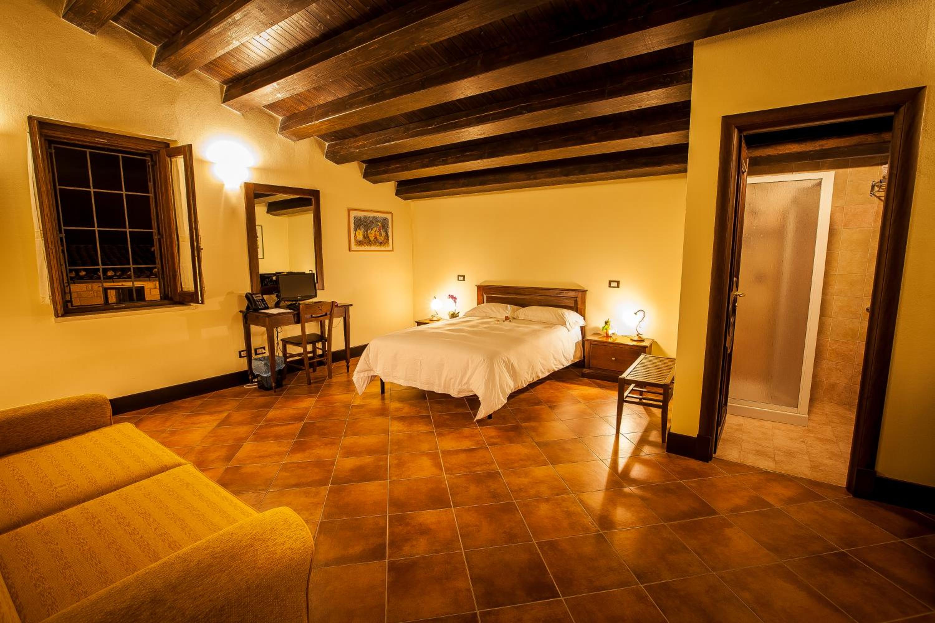 Junior Suite - Photo 5
