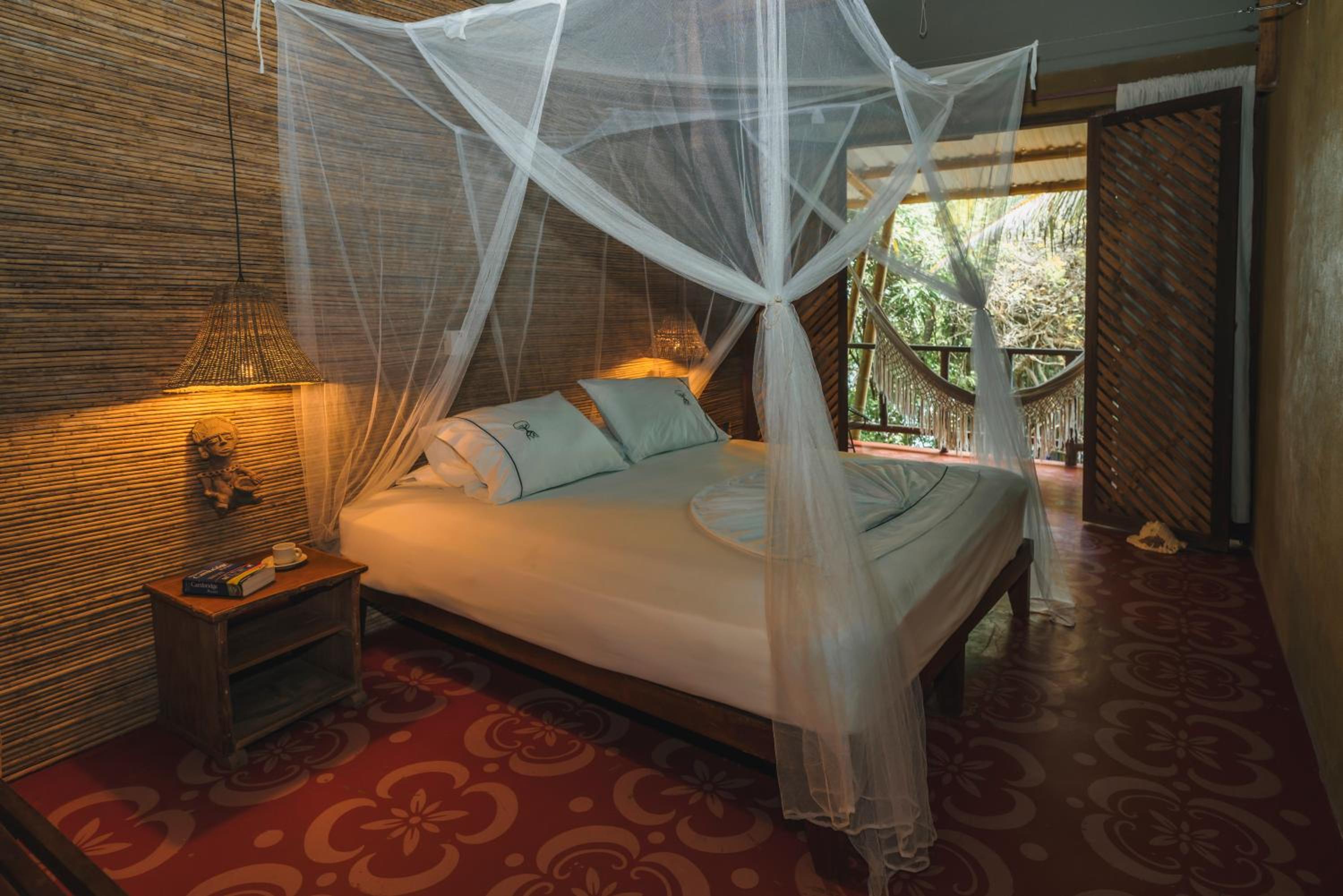 Deluxe Double Room with Balcony and Sea View