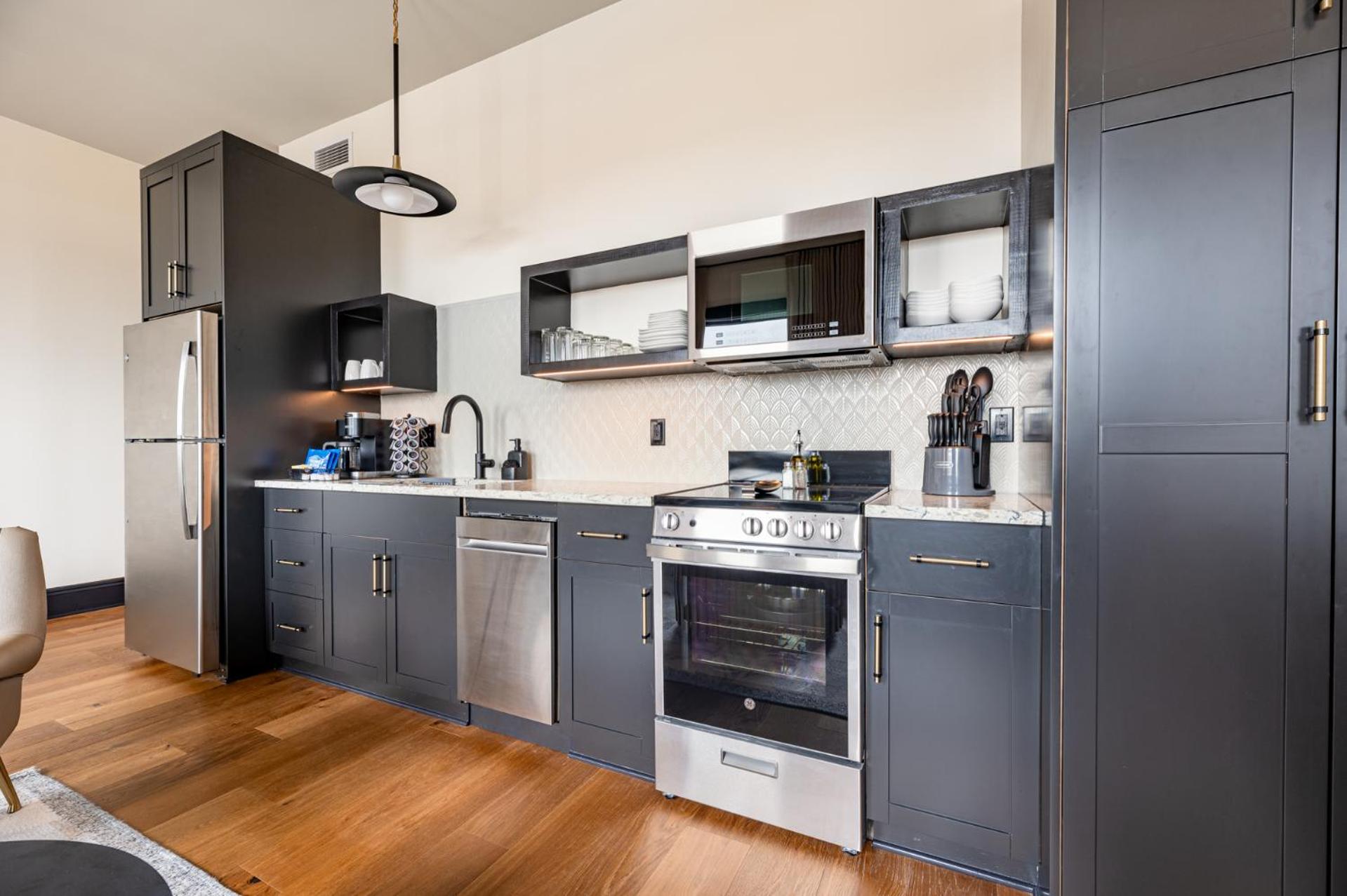 One-Bedroom Deluxe Apartment