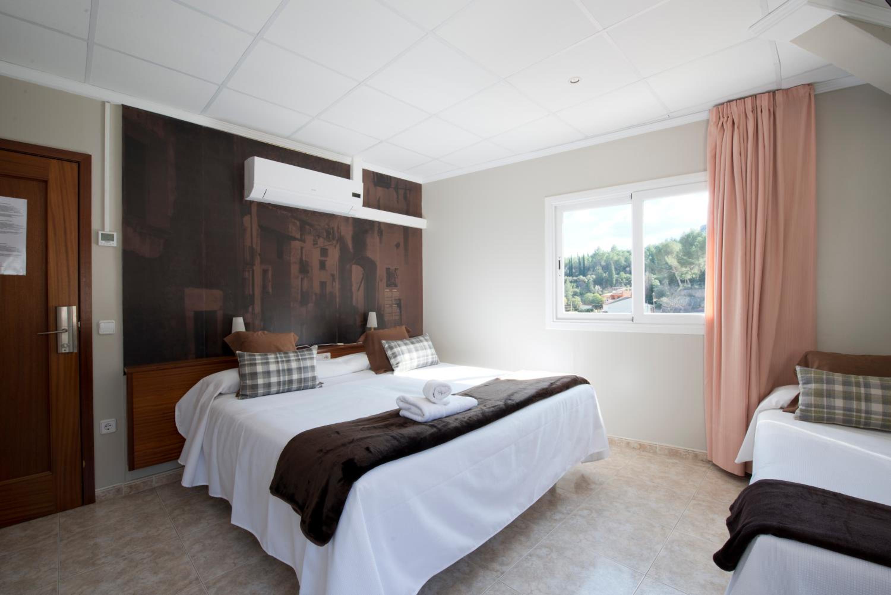 Queen Room - Photo 4