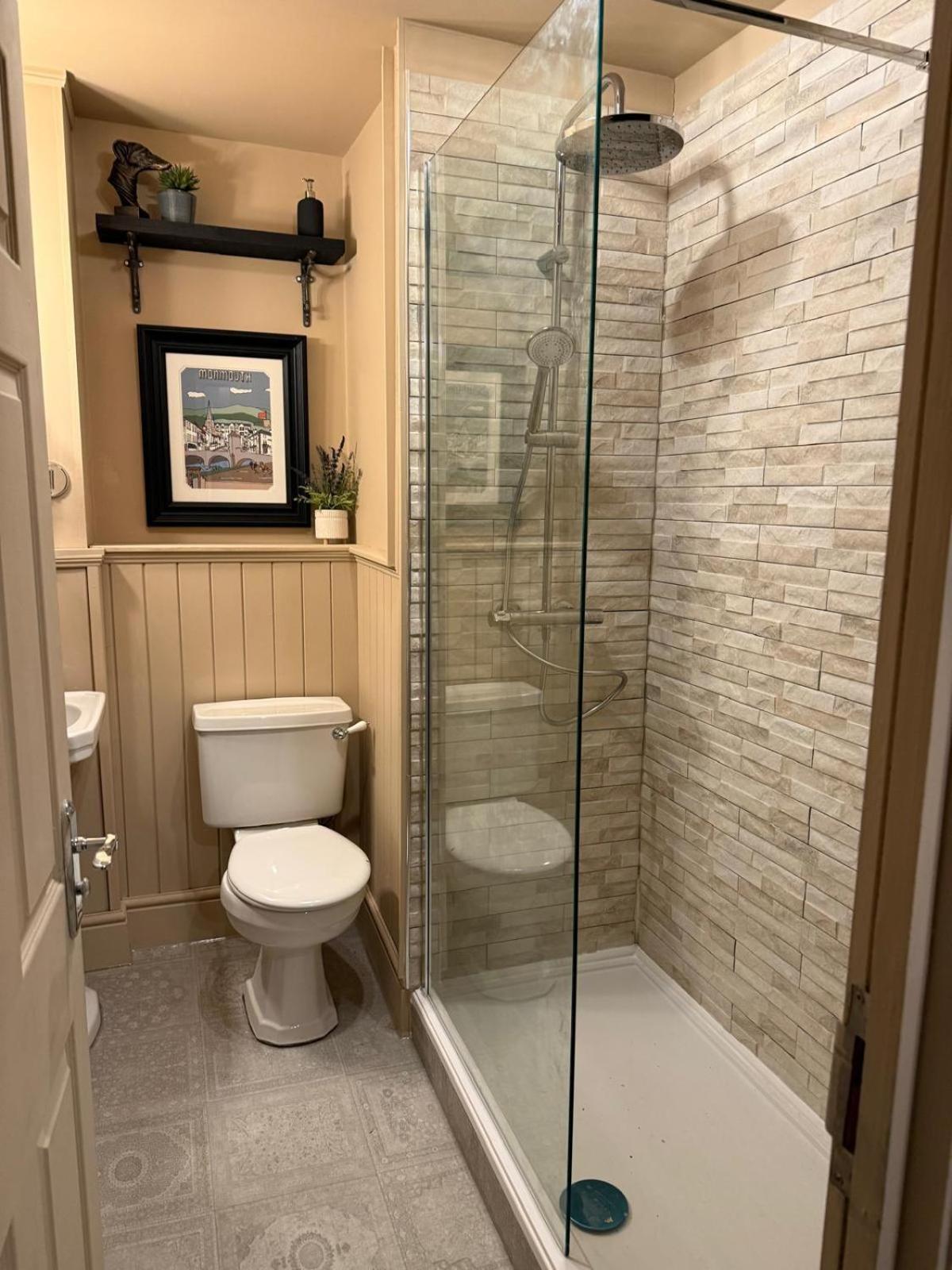 Superior Deluxe Double or Twin Room  photo 1