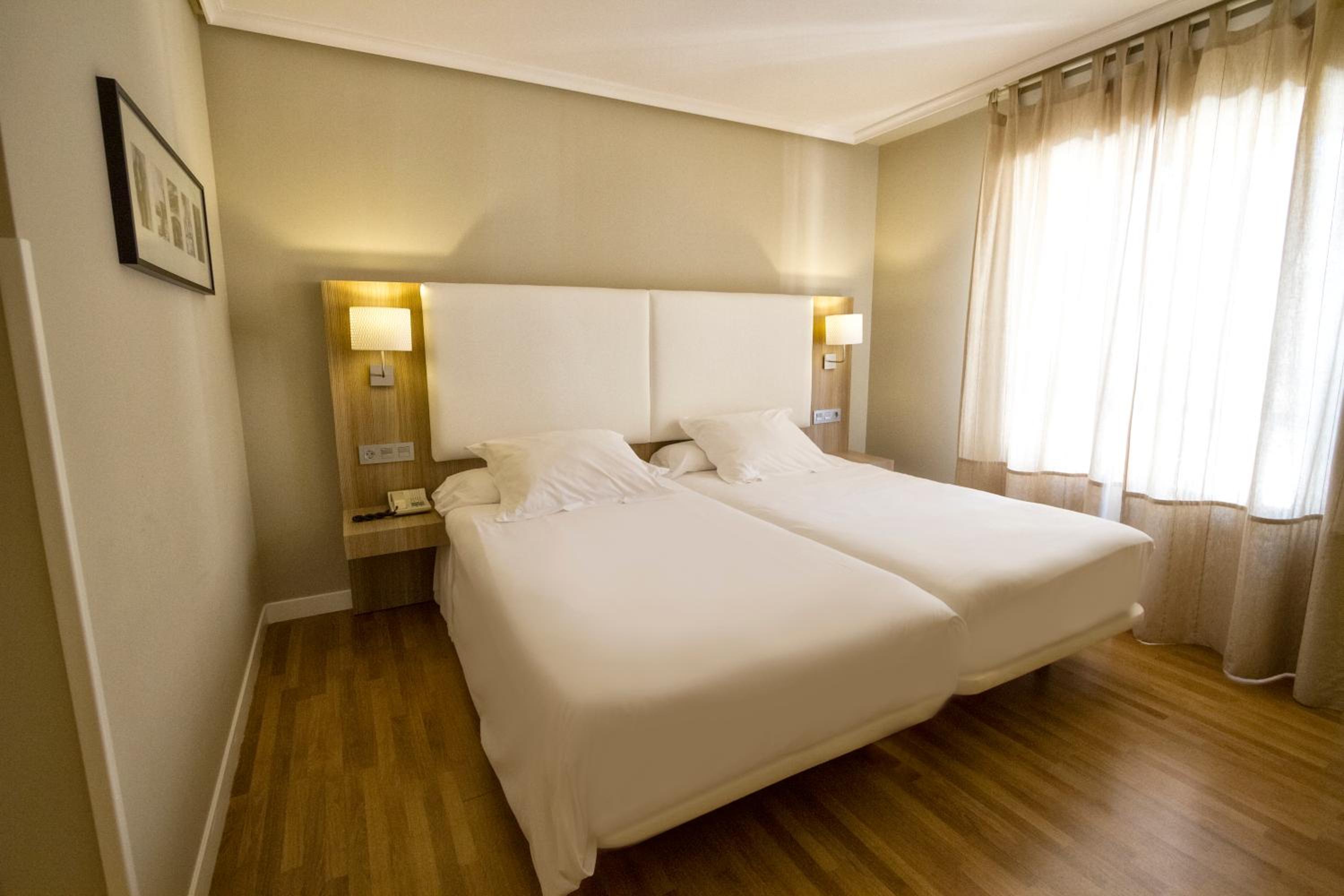 Habitación Doble o con Dos Camas