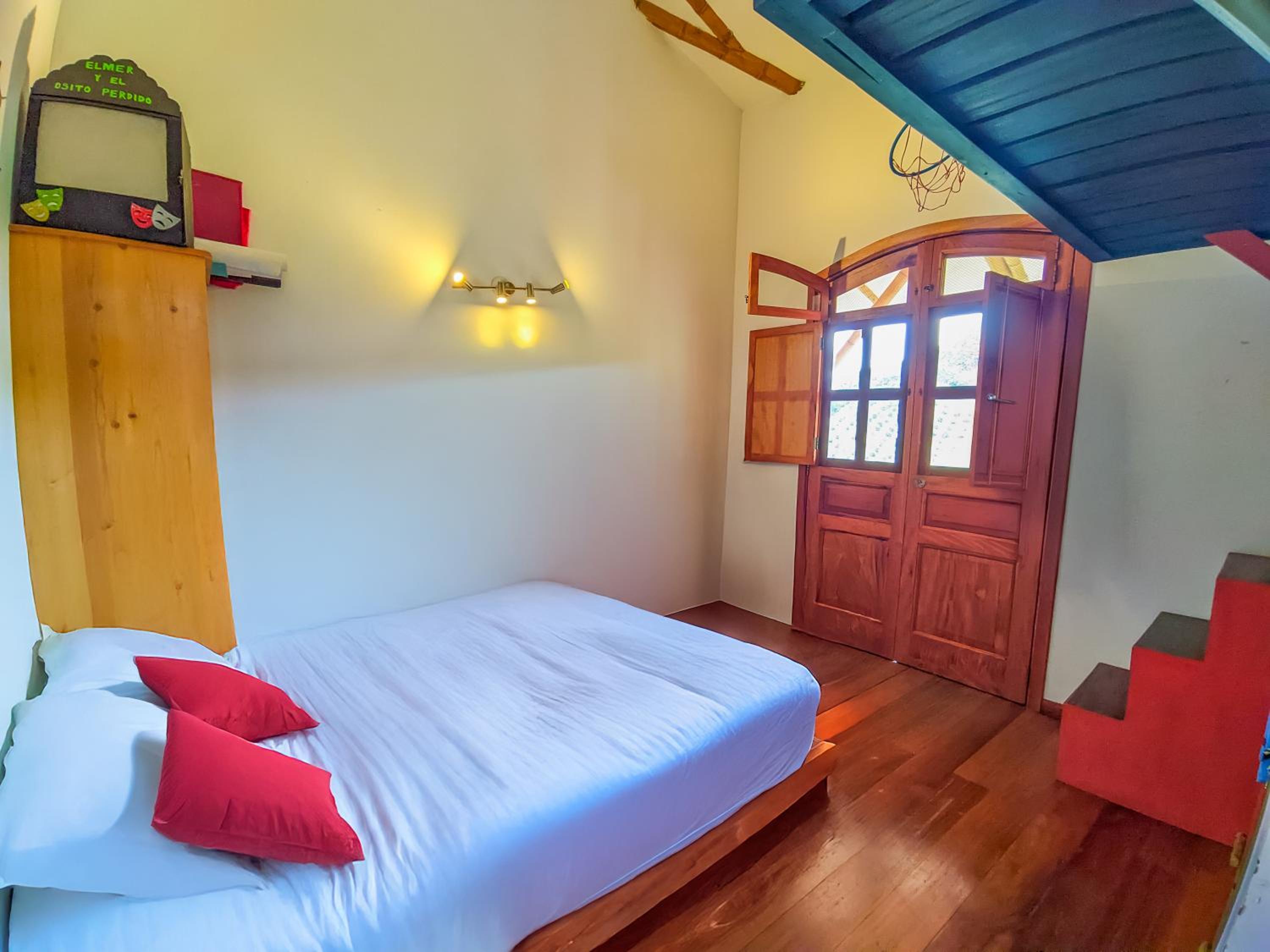 Twin Room with Mountain View photo 2
