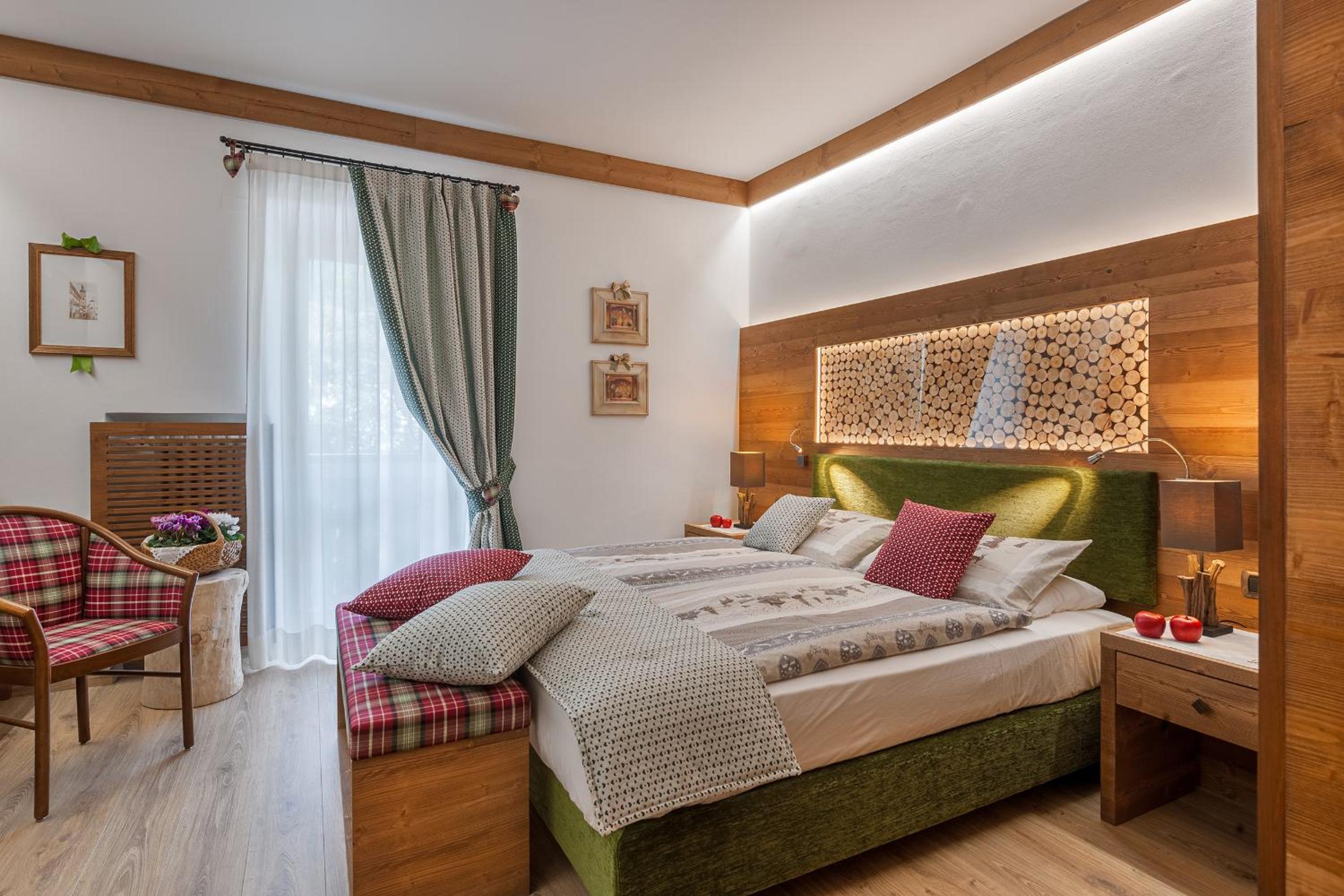Suite - Photo 3