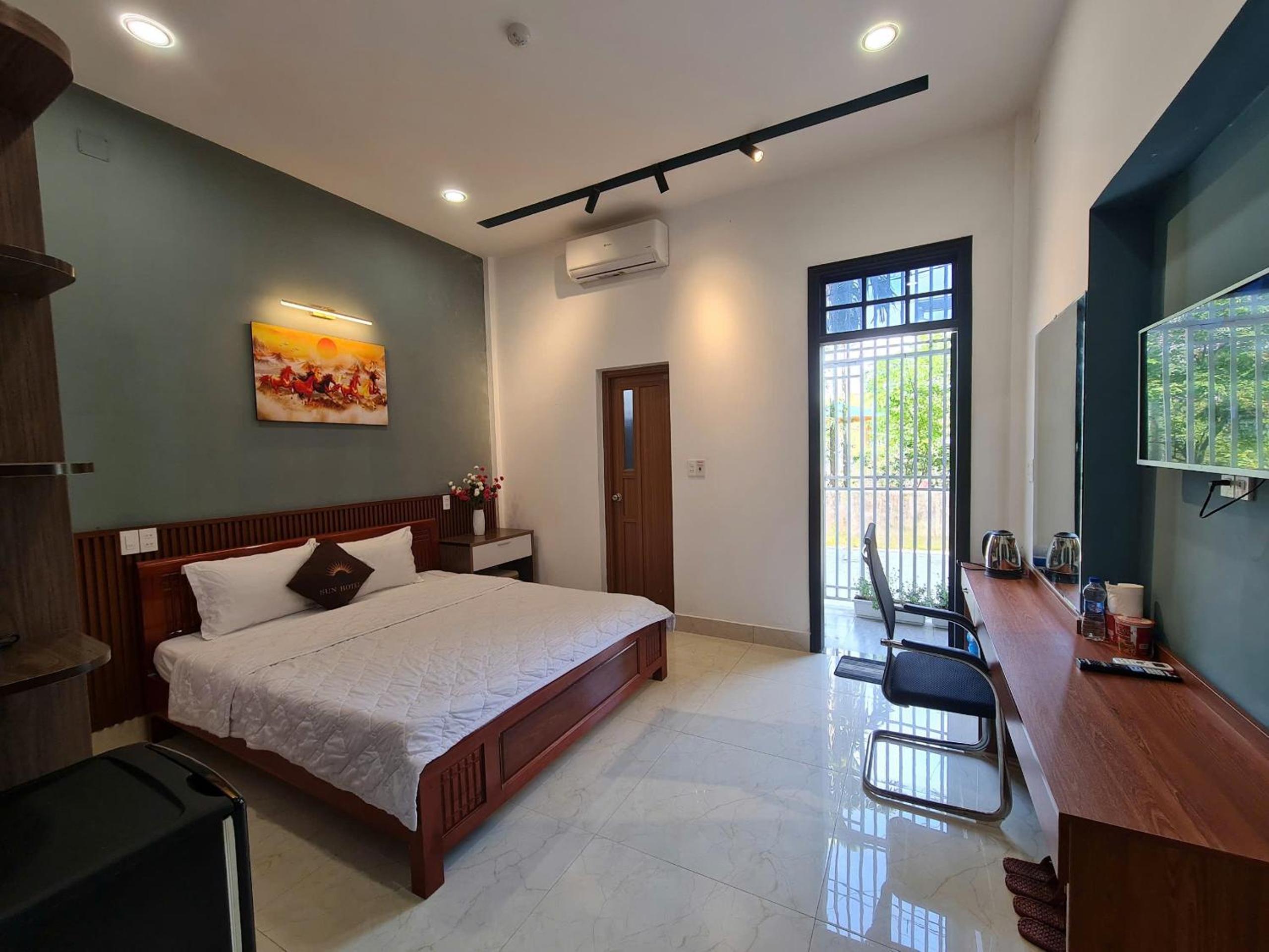 King Room with Garden View