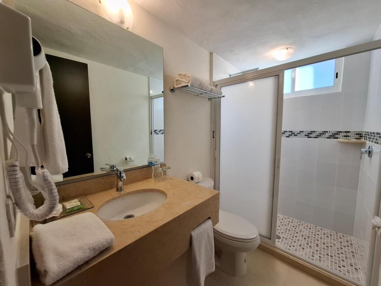 Family Suite - Photo 9