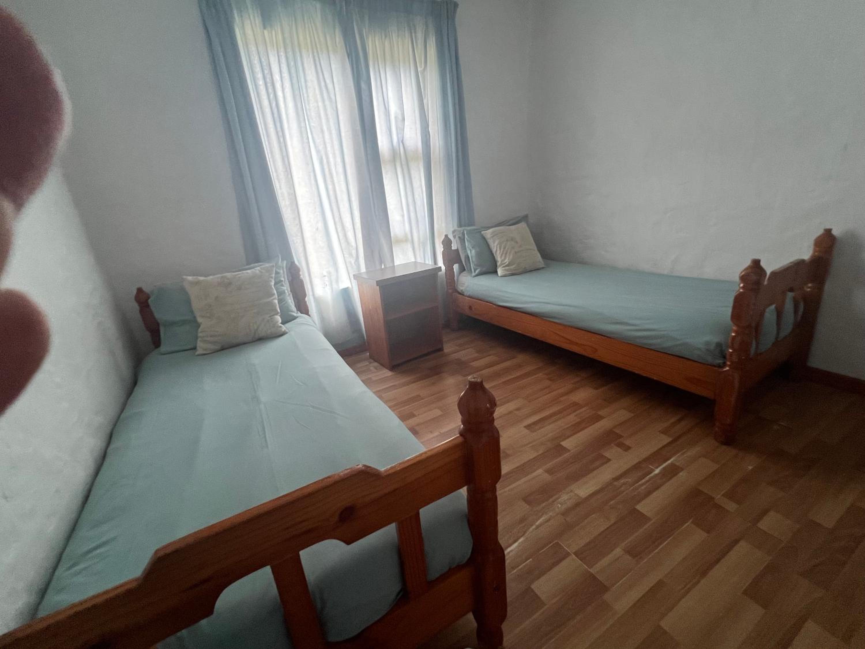 Apartment with Balcony - Photo 9