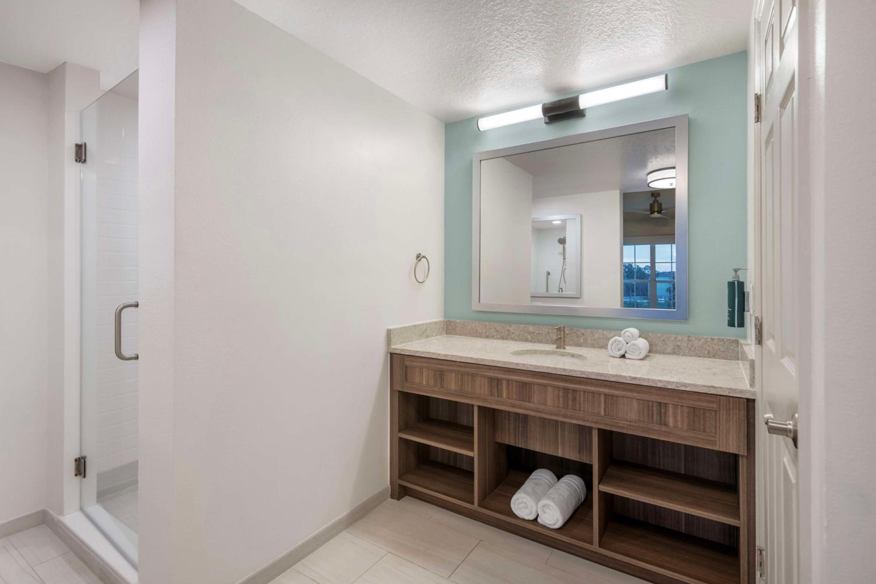 Three-Bedroom King Suite with One Queen and Two Double Beds