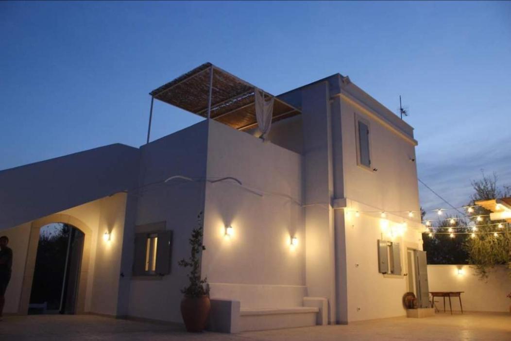Villa photo 1