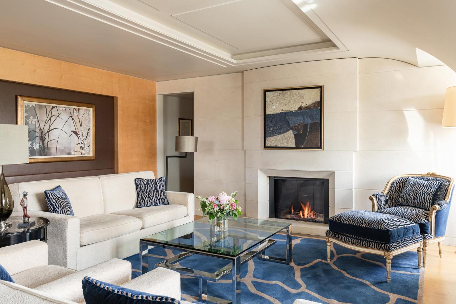 Presidential Suite - Loft thumbnail 5