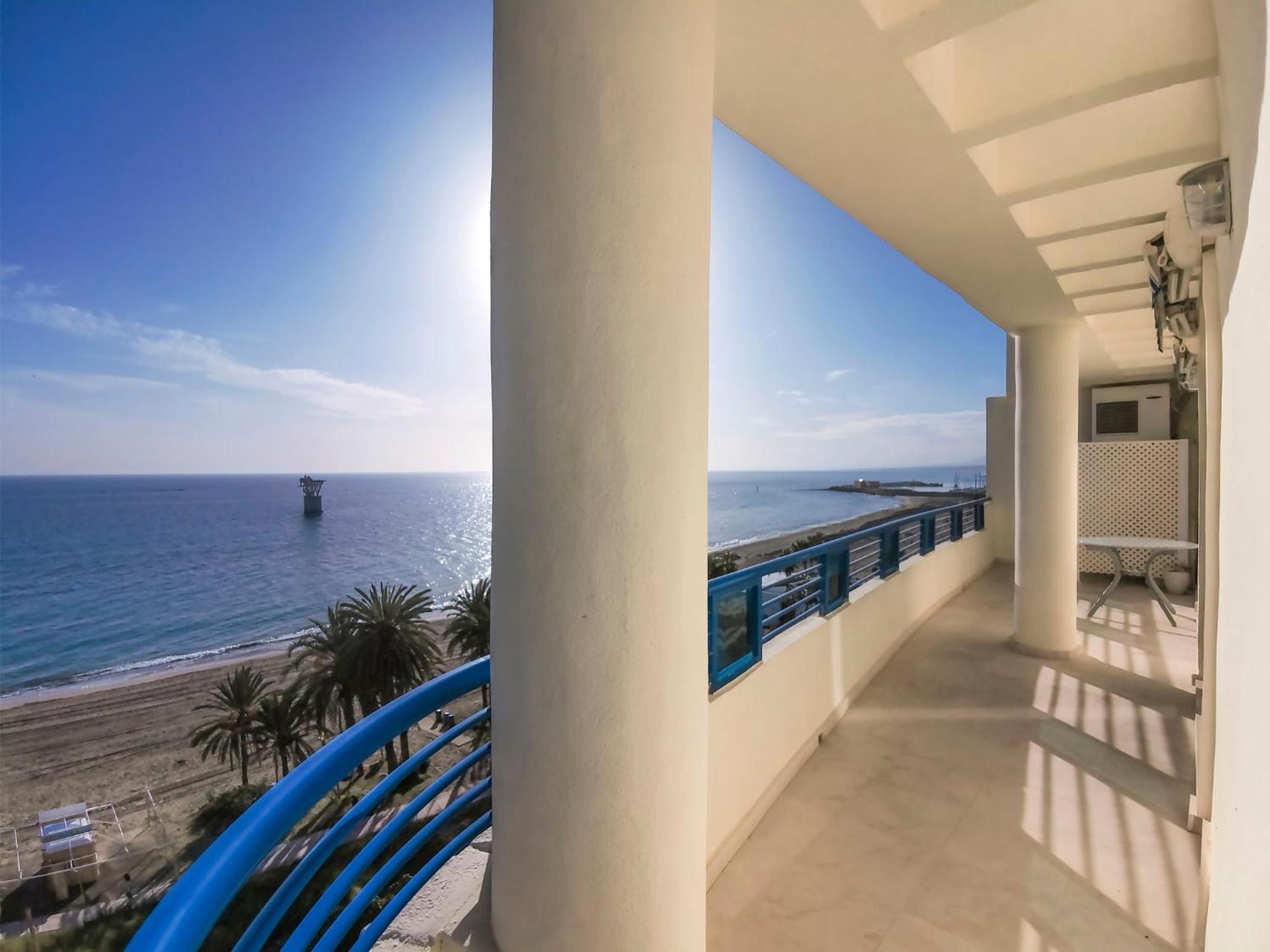 Two-Bedroom Apartment with Ocean View thumbnail 5