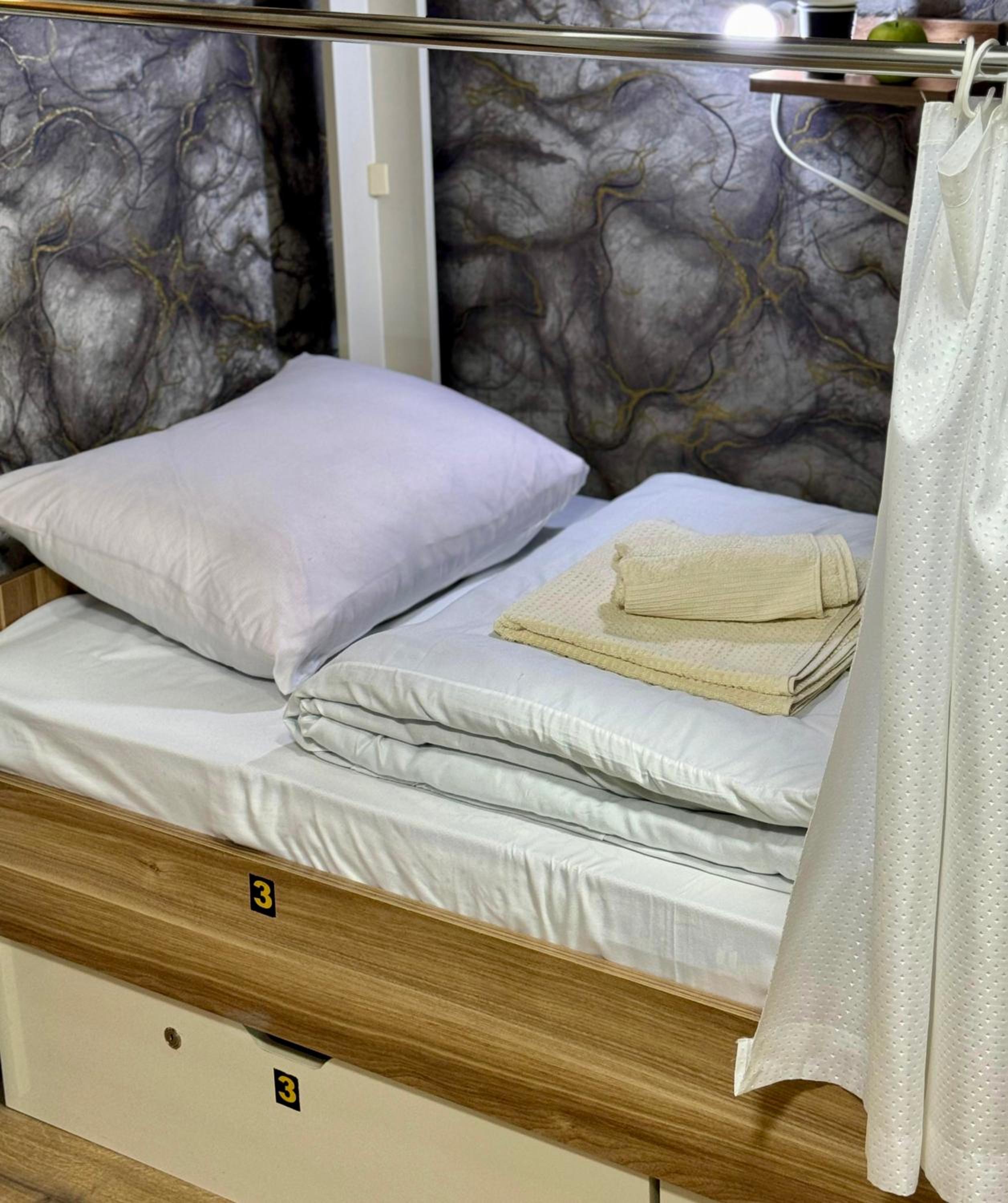 Bed in 4-Bed Mixed Dormitory Room