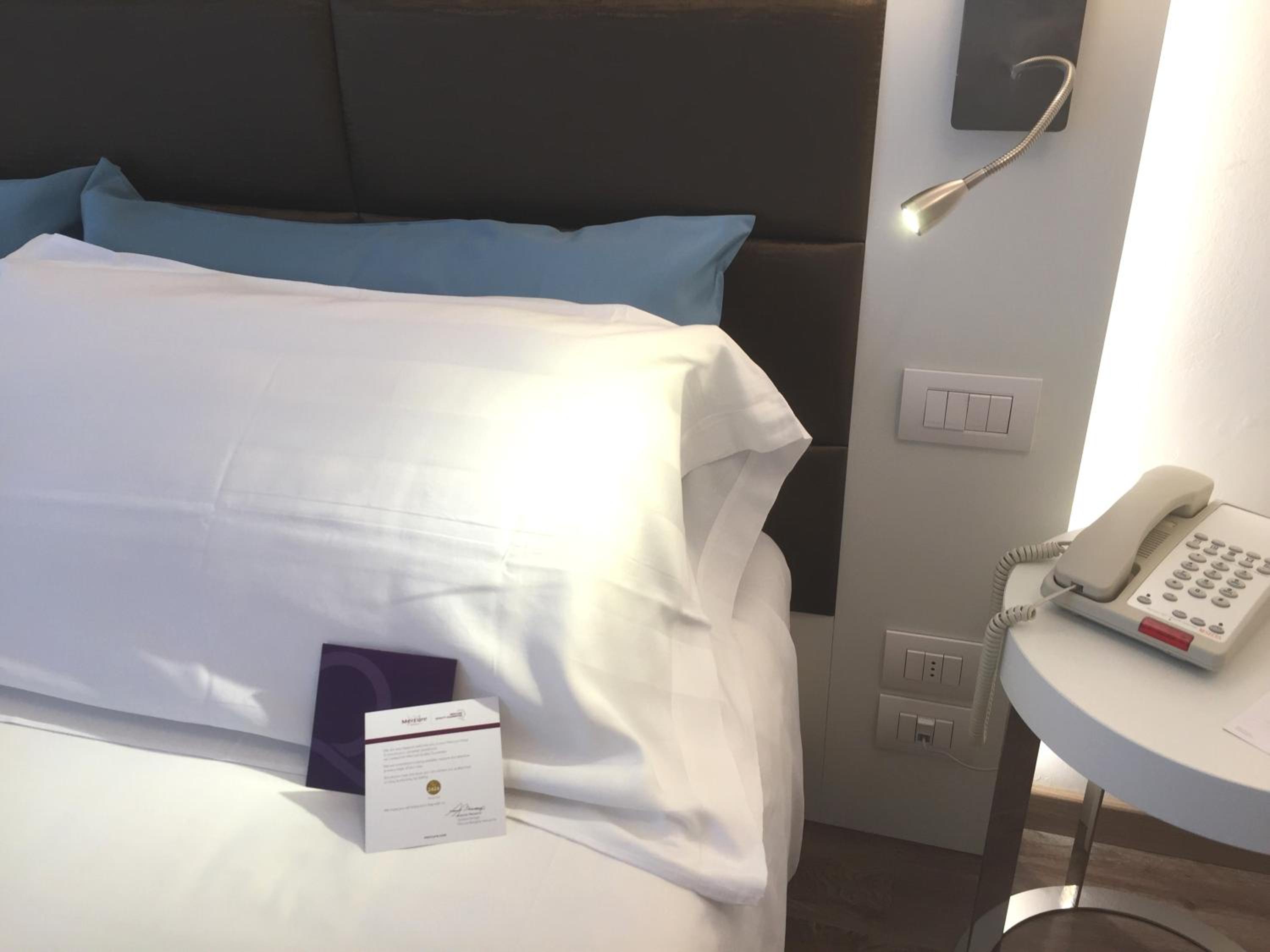 Standard Twin Room - Photo 4