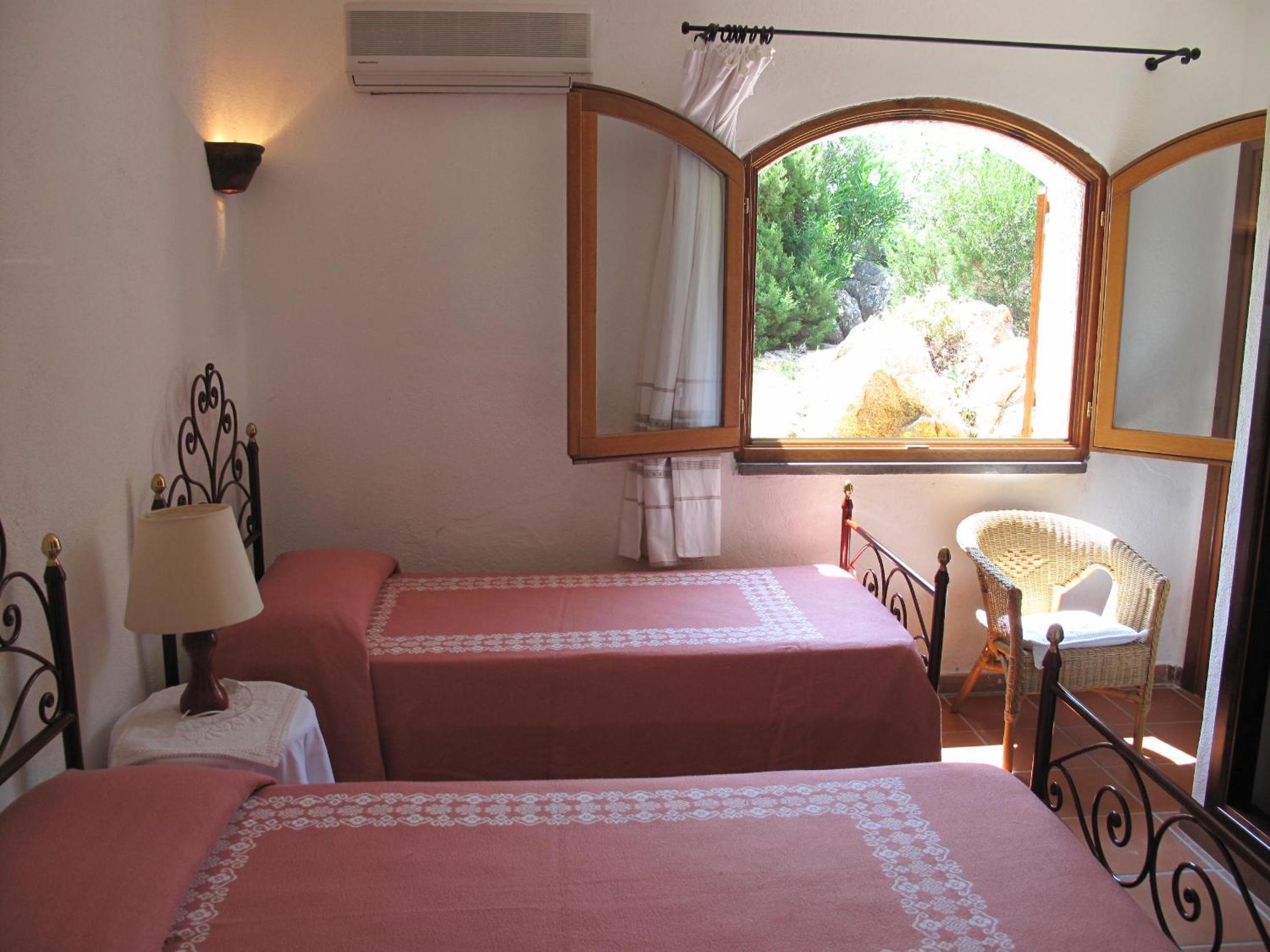 Three-Bedroom Villa with Sea View photo 3
