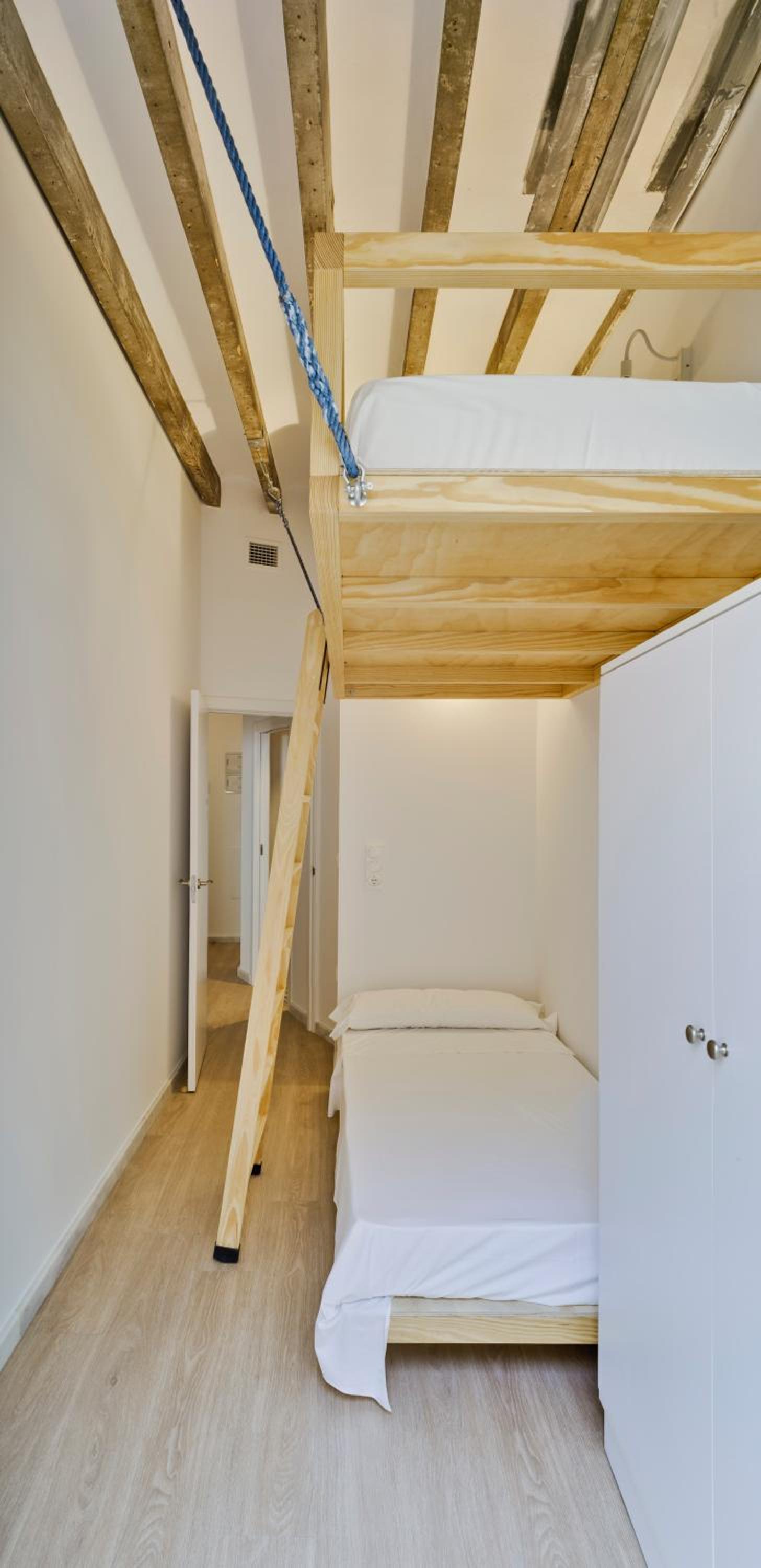 Apartamento de Dos Dormitorios Deluxe con Balcón