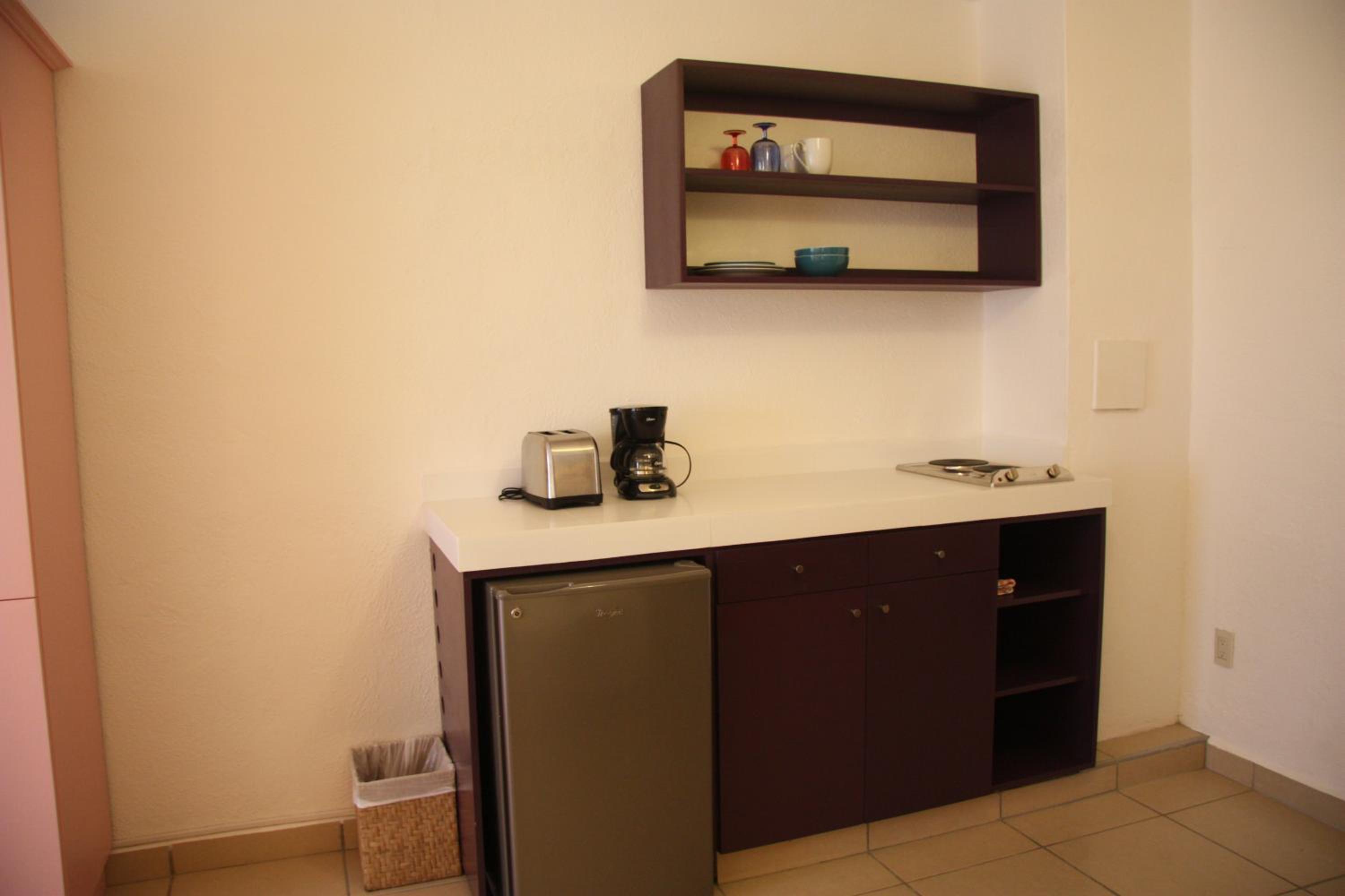 Studio Apartment photo 2