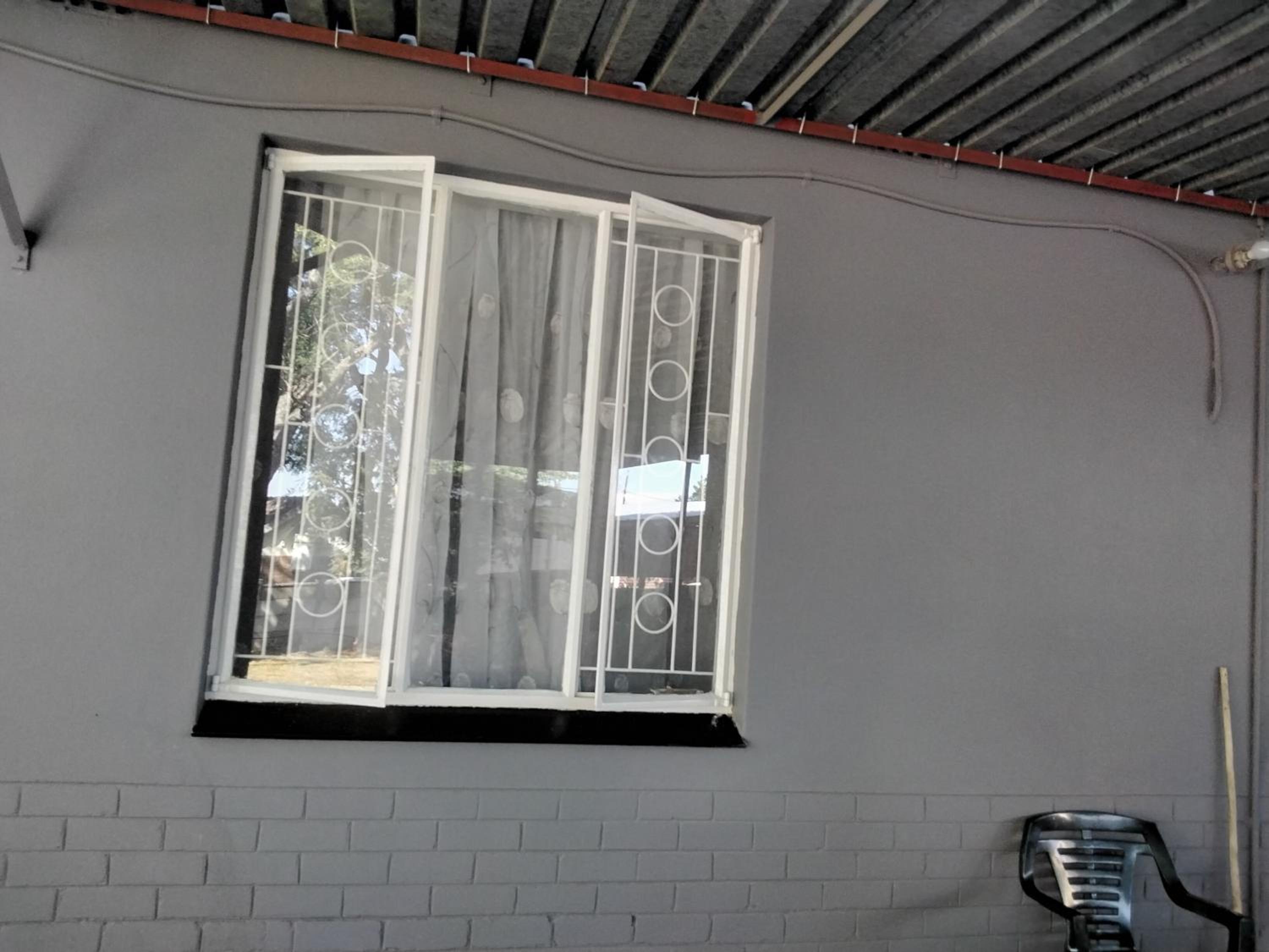 Two-Bedroom House photo 1