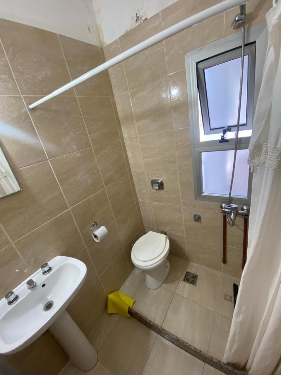 One-Bedroom Standard Apartment photo 3