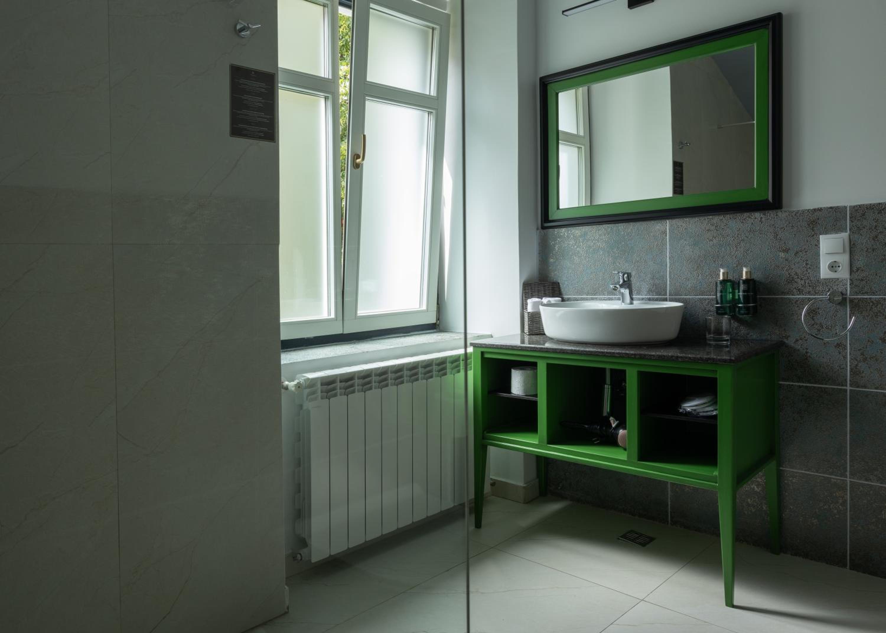 Triple Room - Photo 5