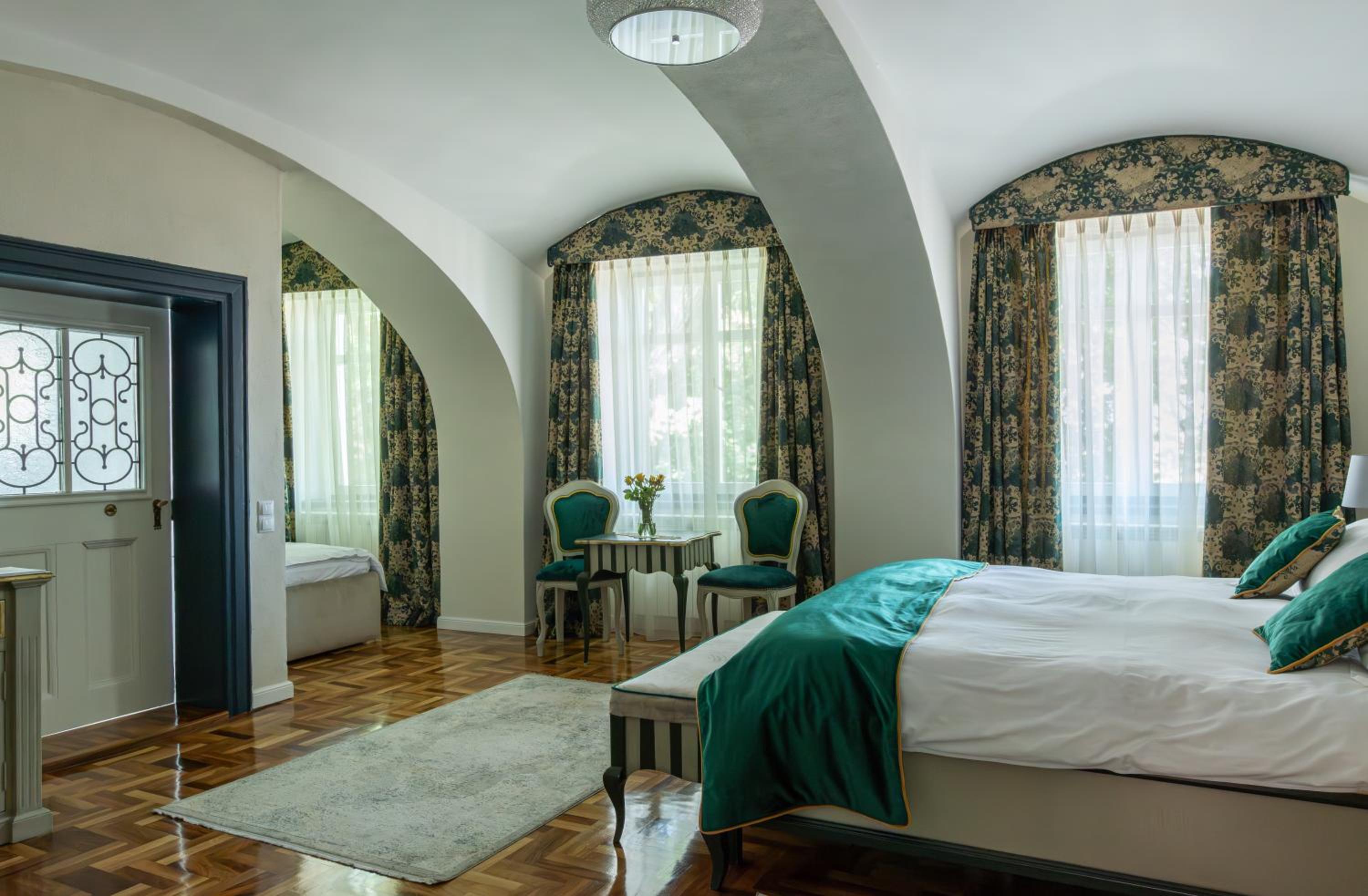Triple Room - Photo 6