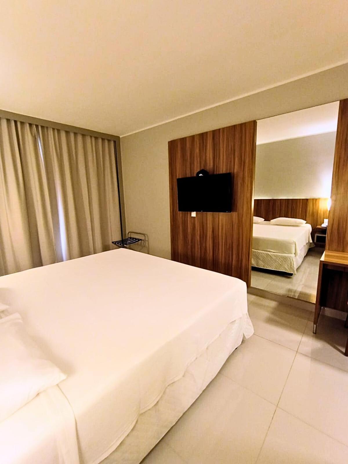 Standard King Room - Photo 2