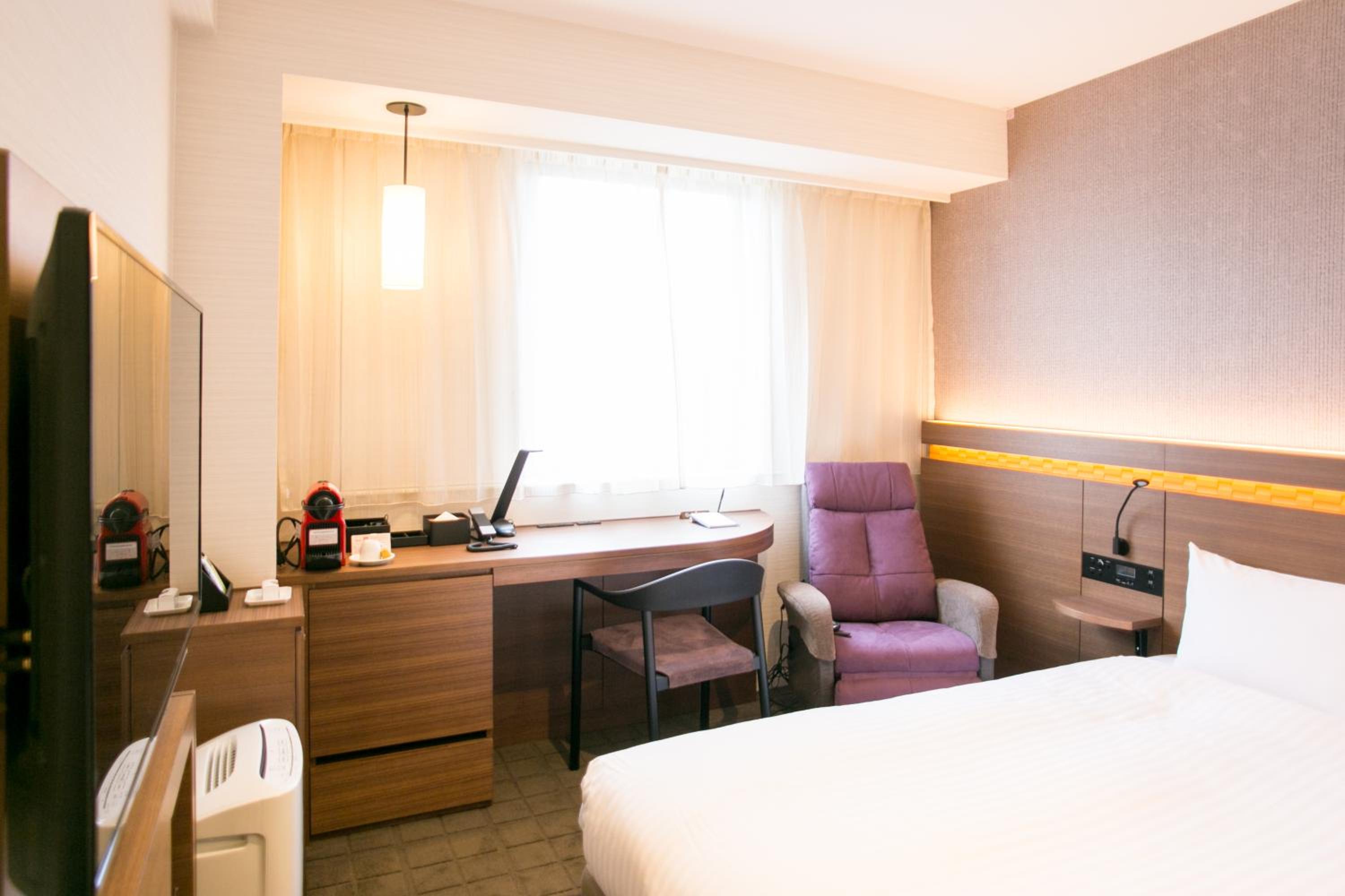 Business Single Room - Non-Smoking photo 3