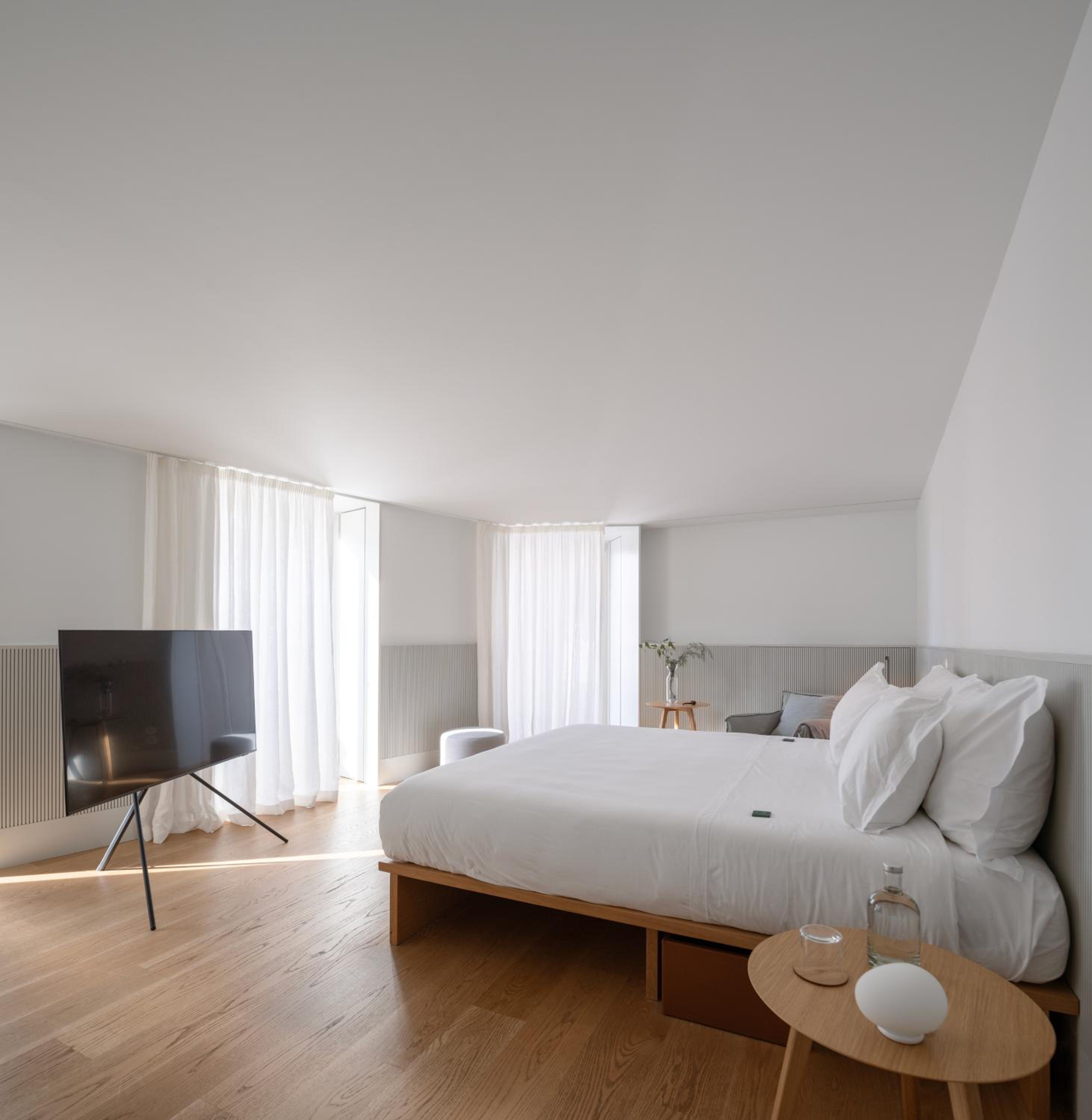 Premium Double Room with River View photo 3