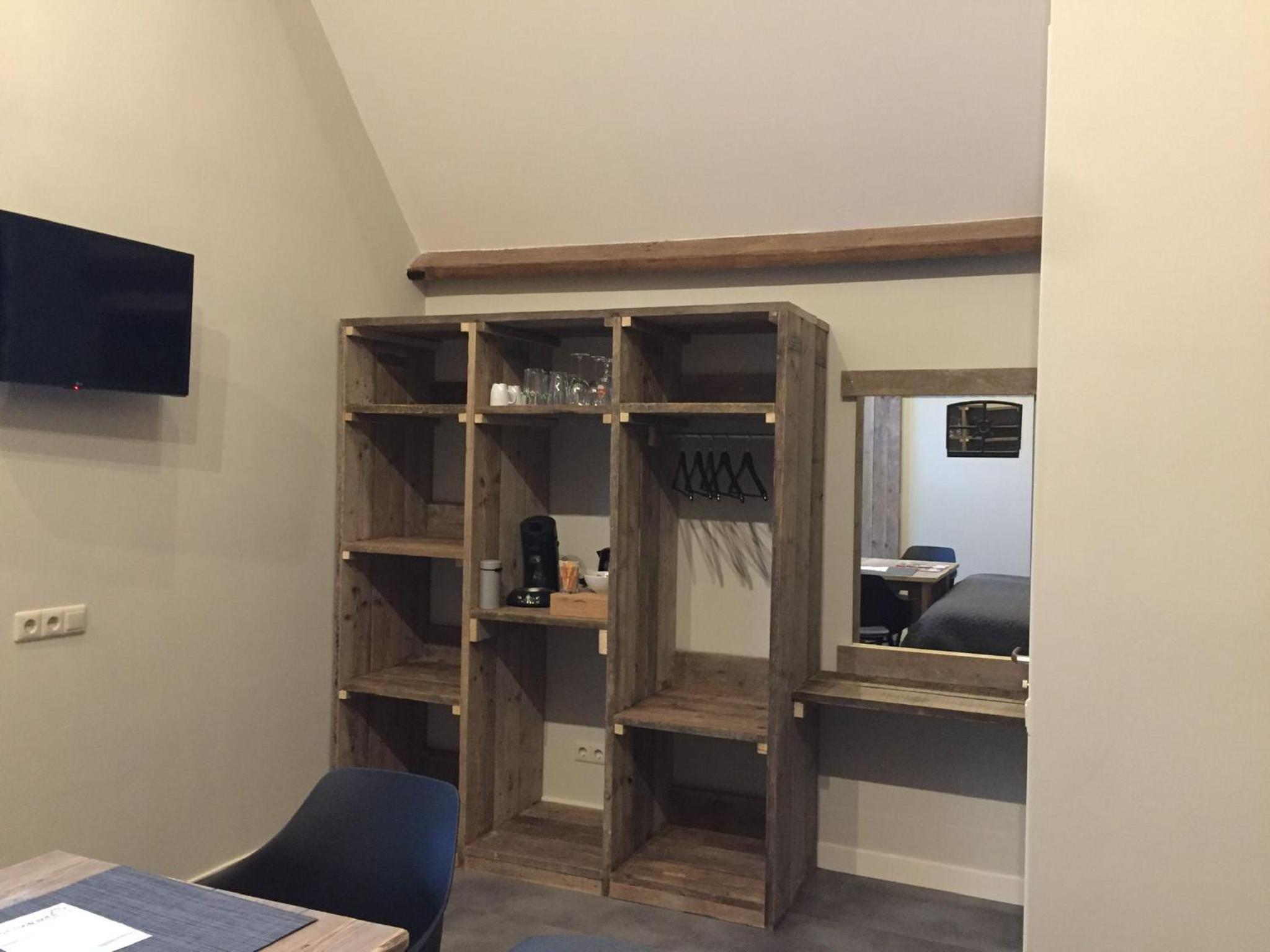 Large Double Room photo 3