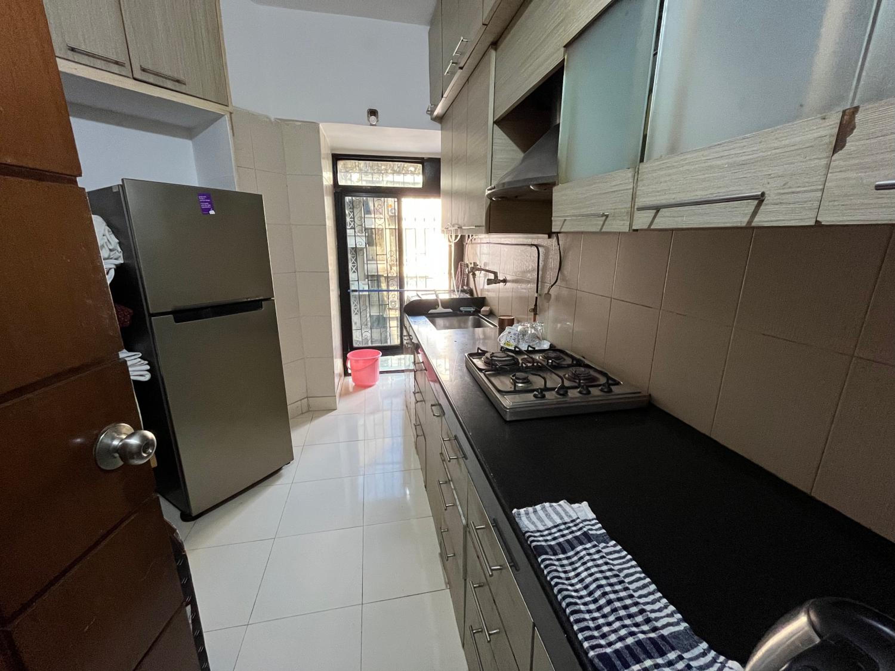 Double Room with Private Bathroom - Photo 2
