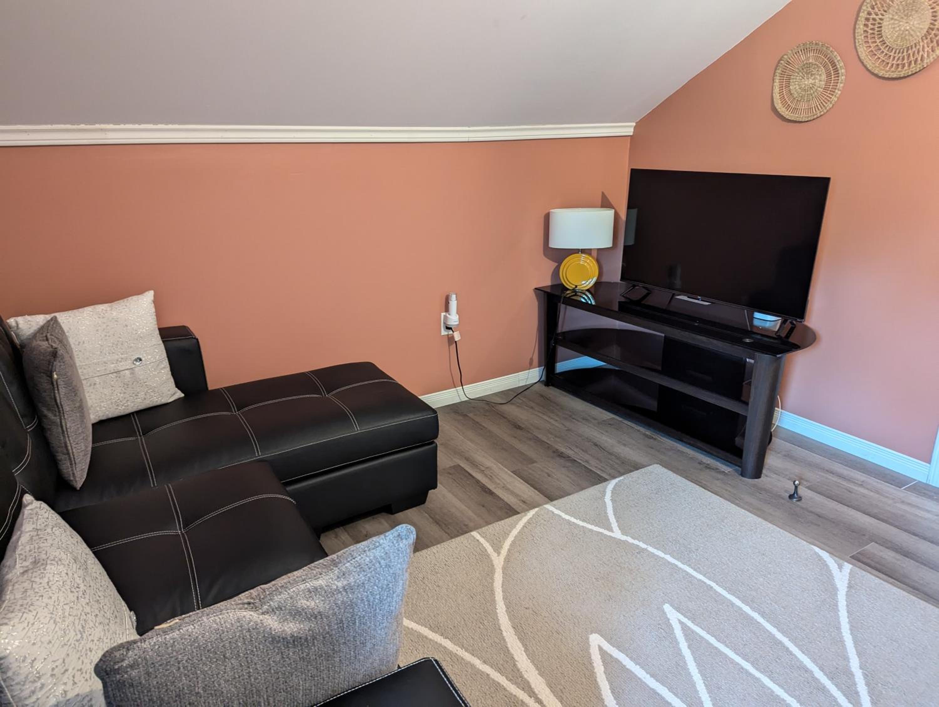 Queen Room - Photo 2