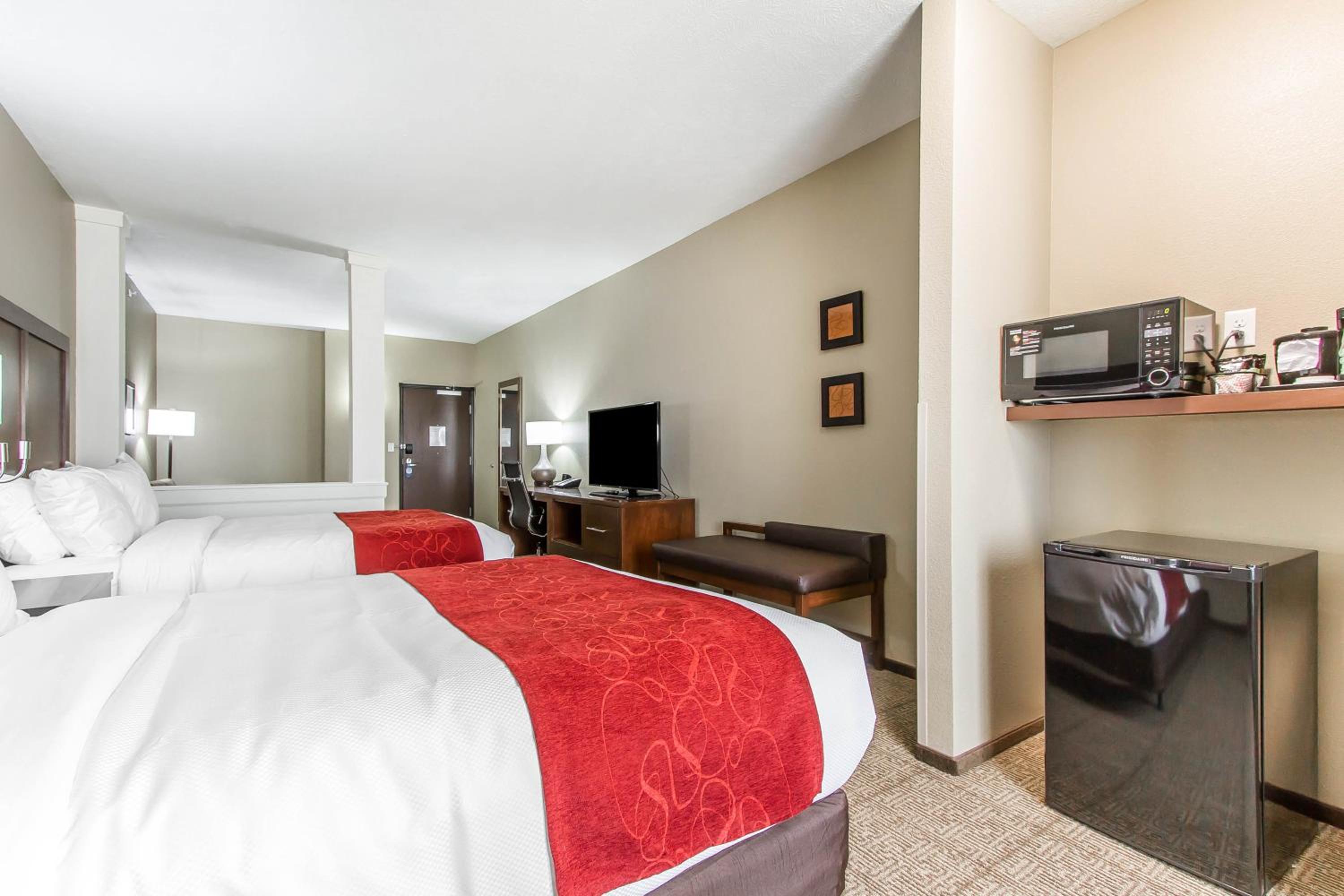 Queen Suite with Two Queen Beds and Sofa Bed - Disability Access - Non-Smoking