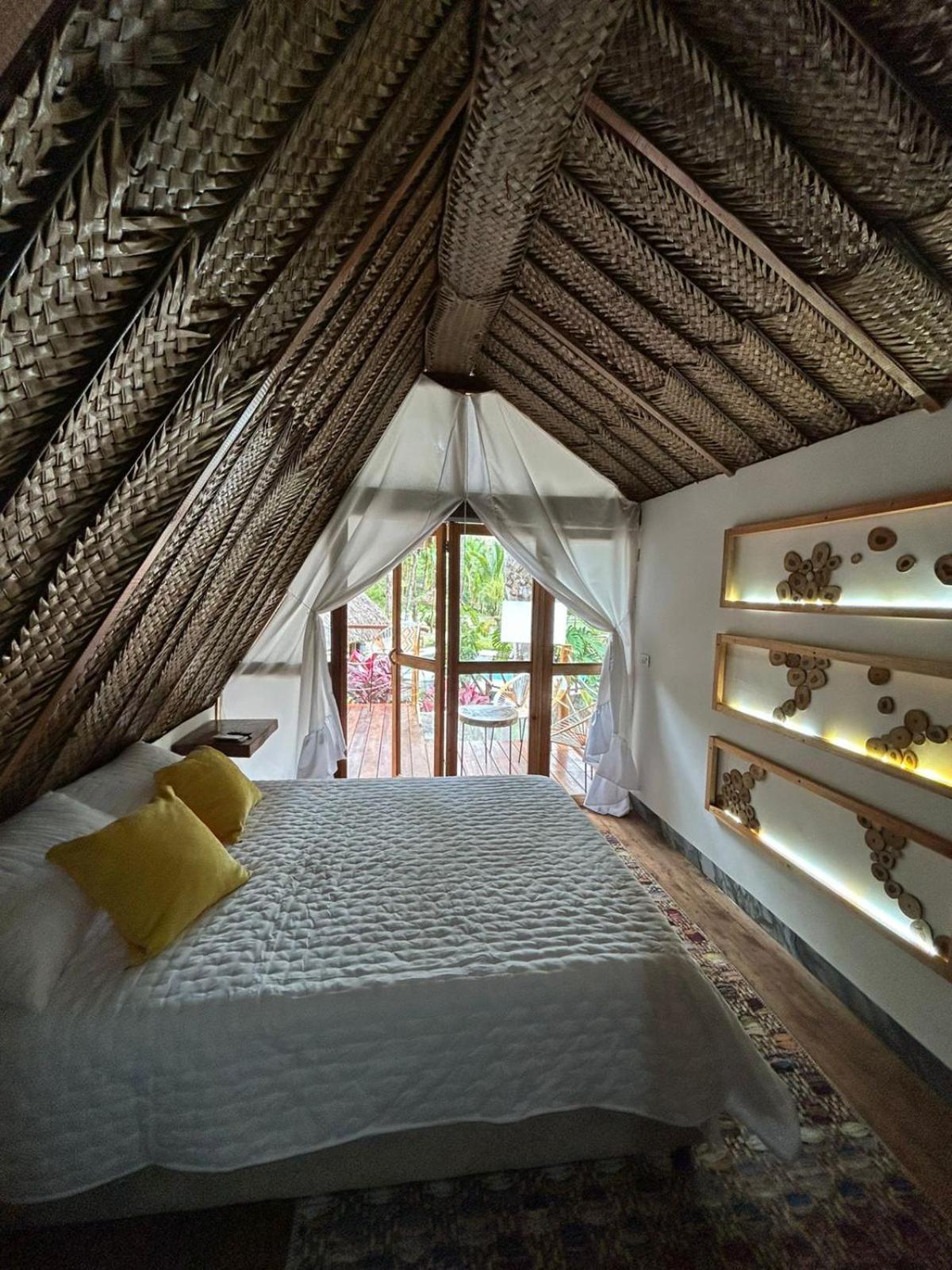 Deluxe Bungalow with Garden View