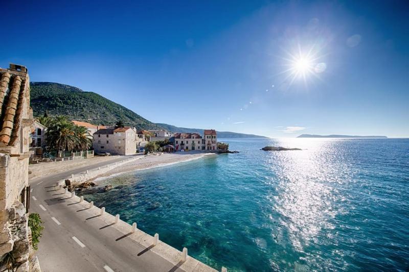 Villa - Beach Front - Photo 6