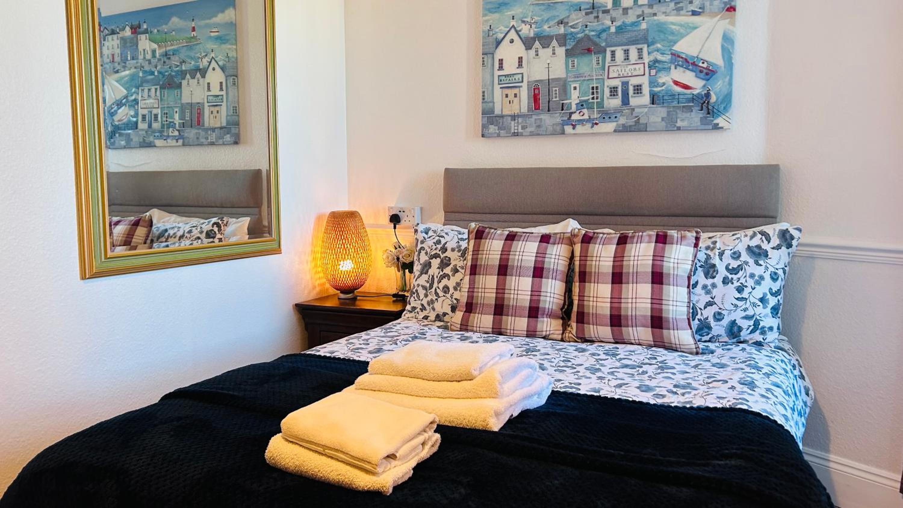 Budget Double Room photo 2