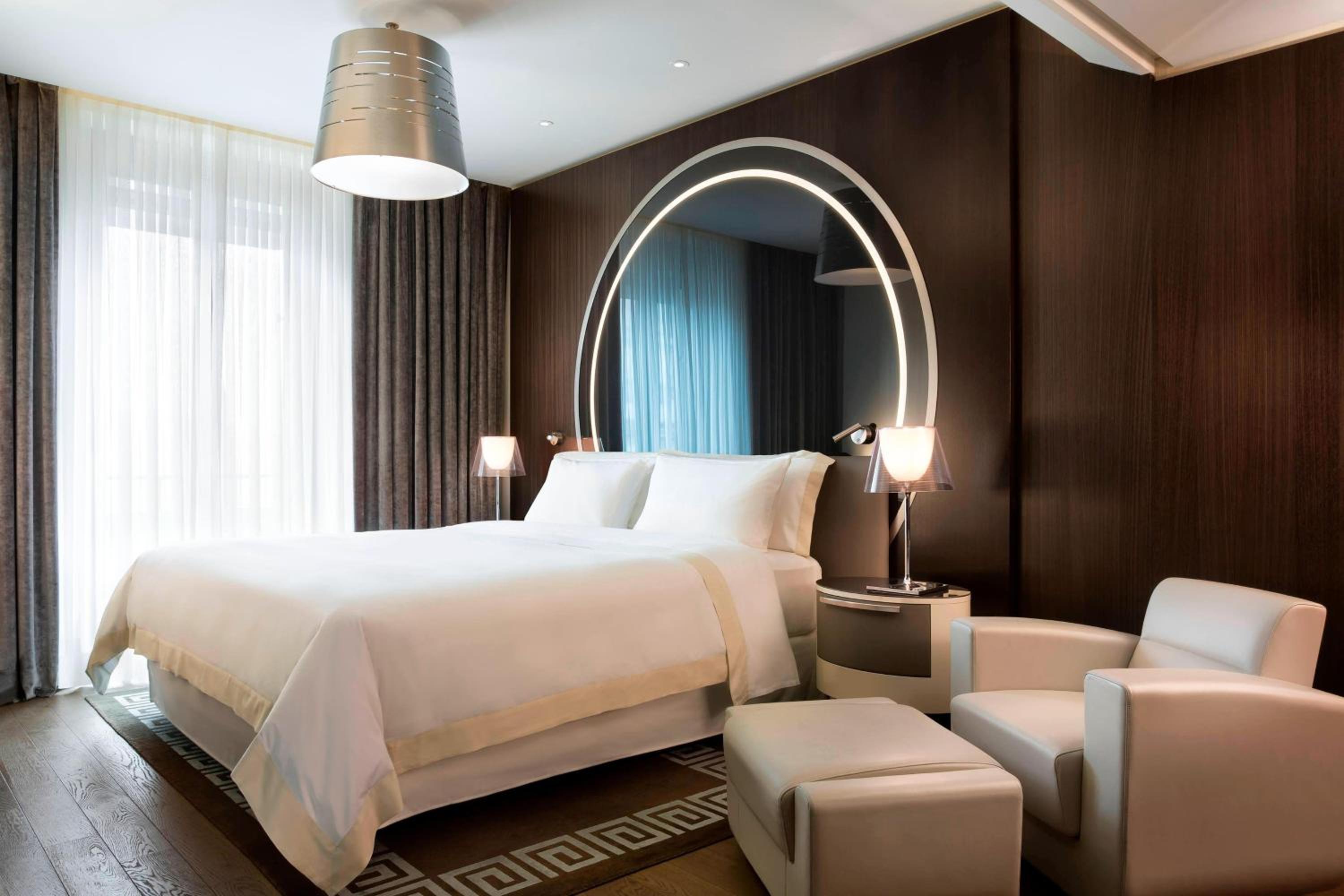 Atelier Two-Bedroom Suite with Piazza View