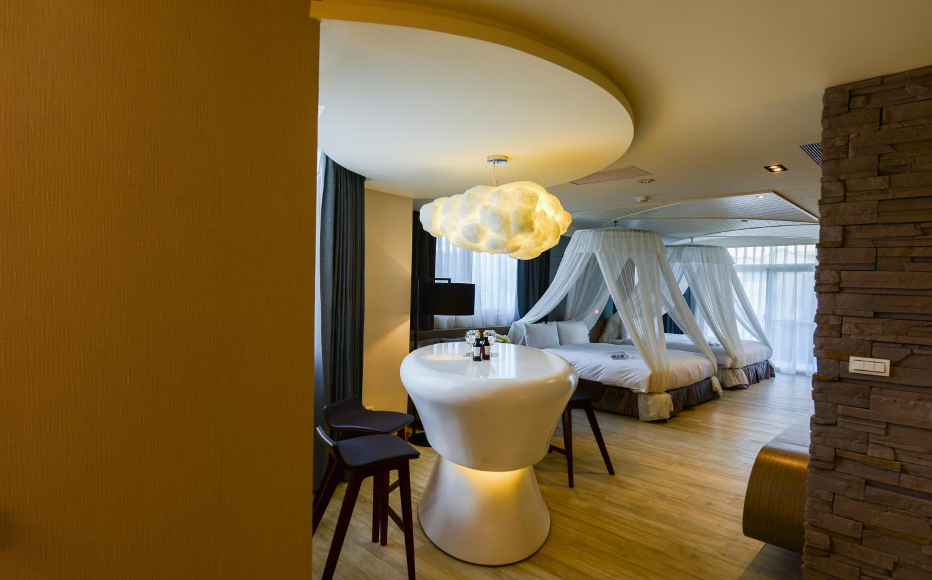 Deluxe Quadruple Room with Terrace