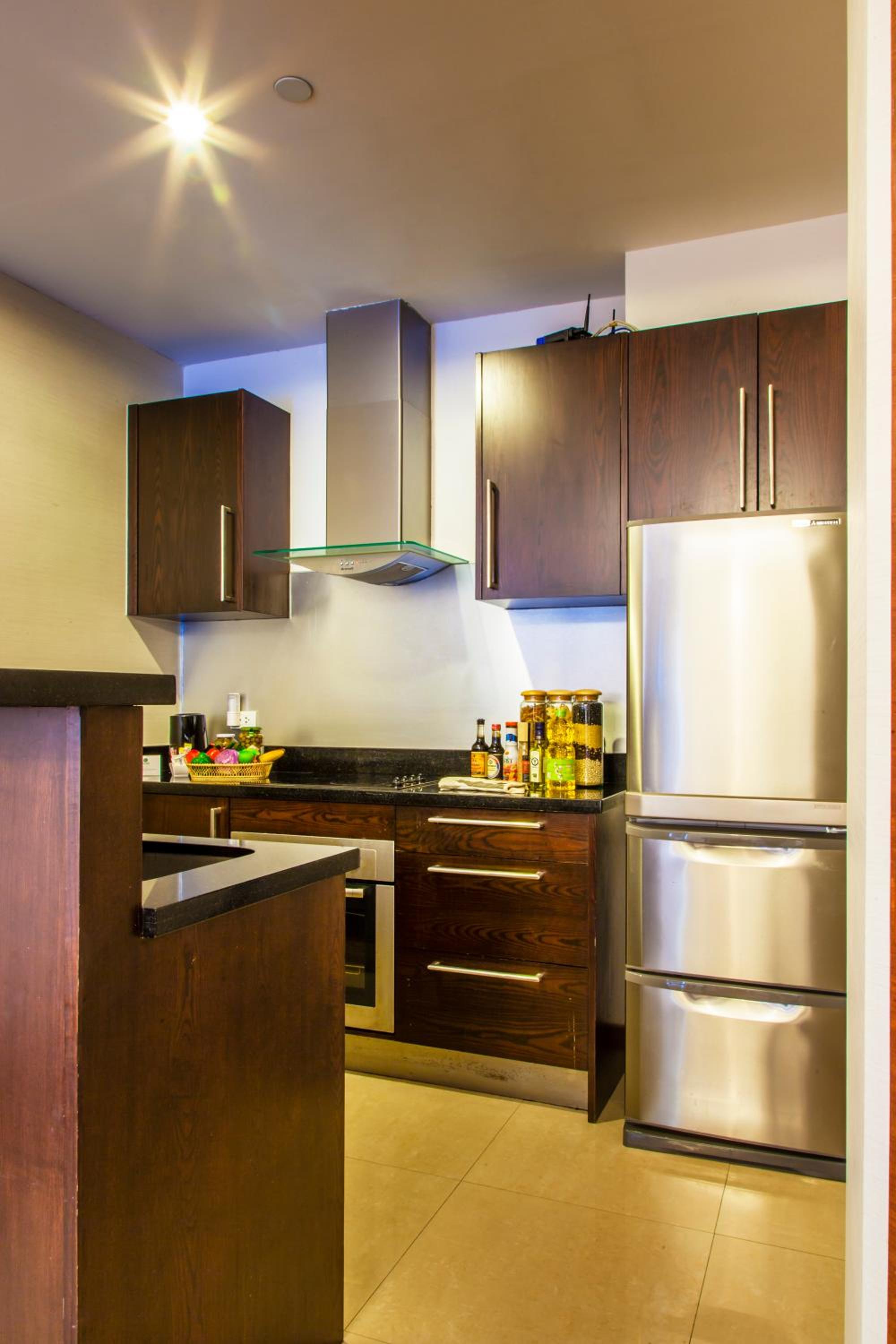 Two-Bedroom Premier with Park View photo 2