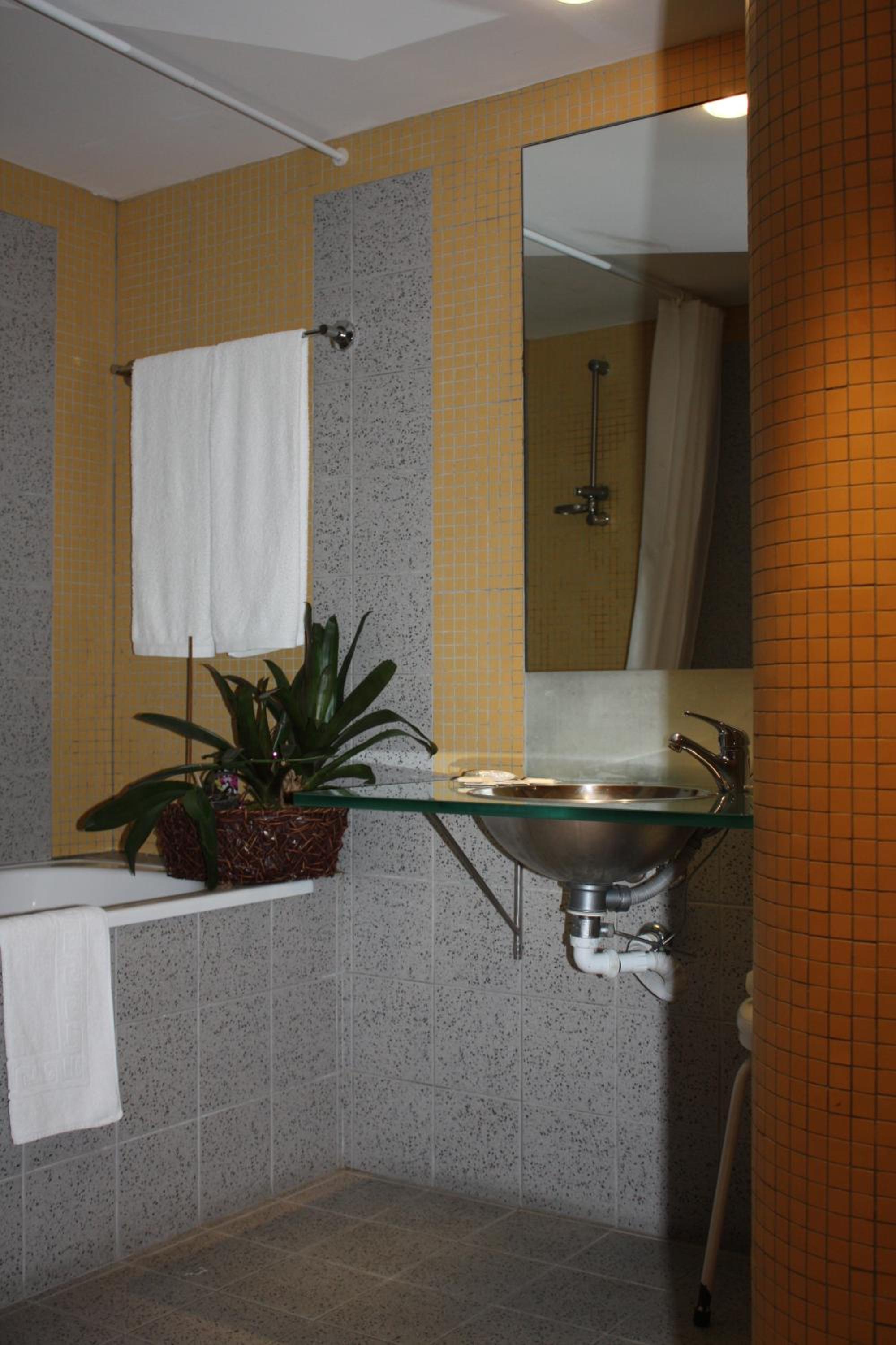 Triple Room - Photo 6