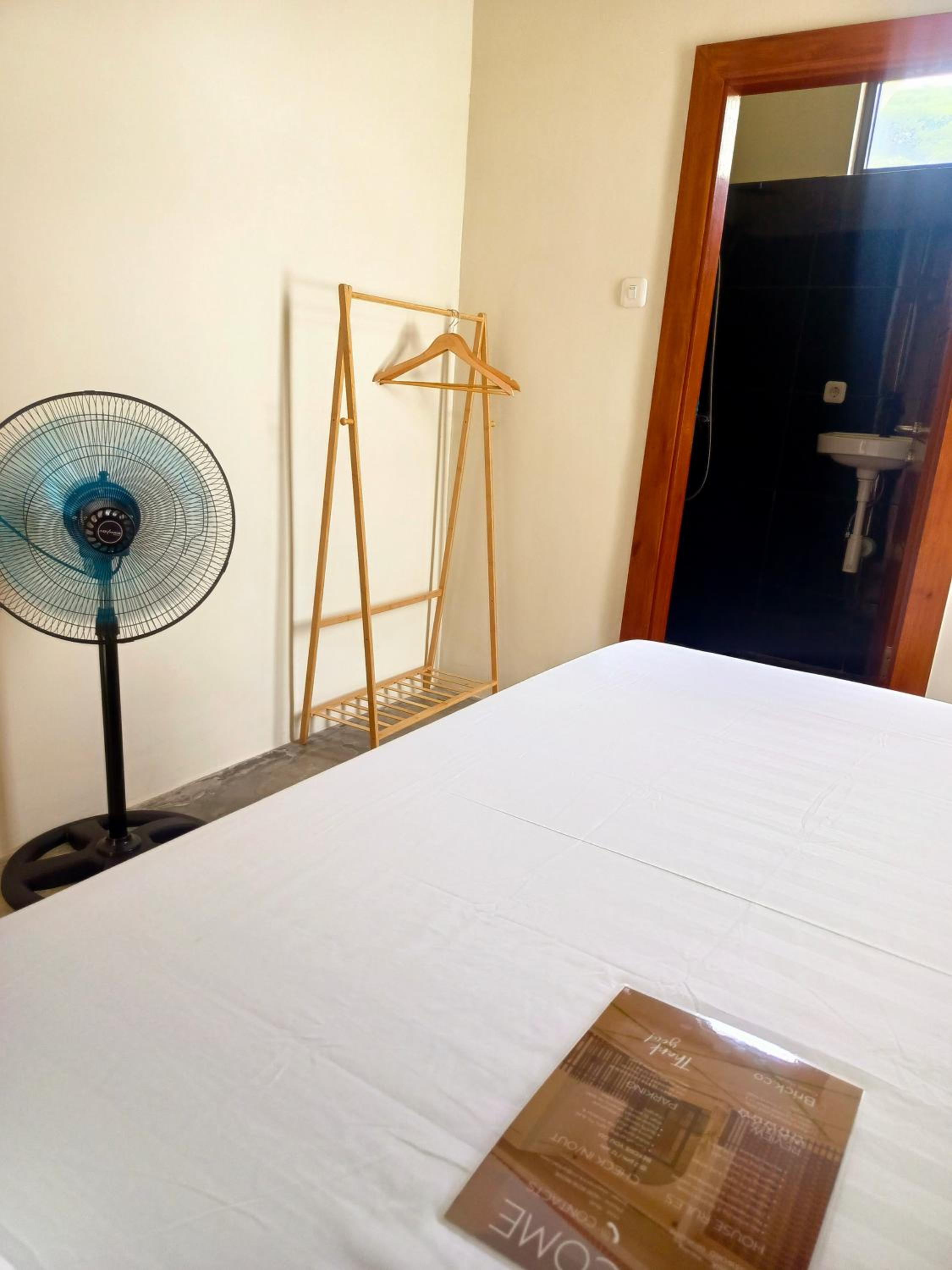 Single Room photo 3