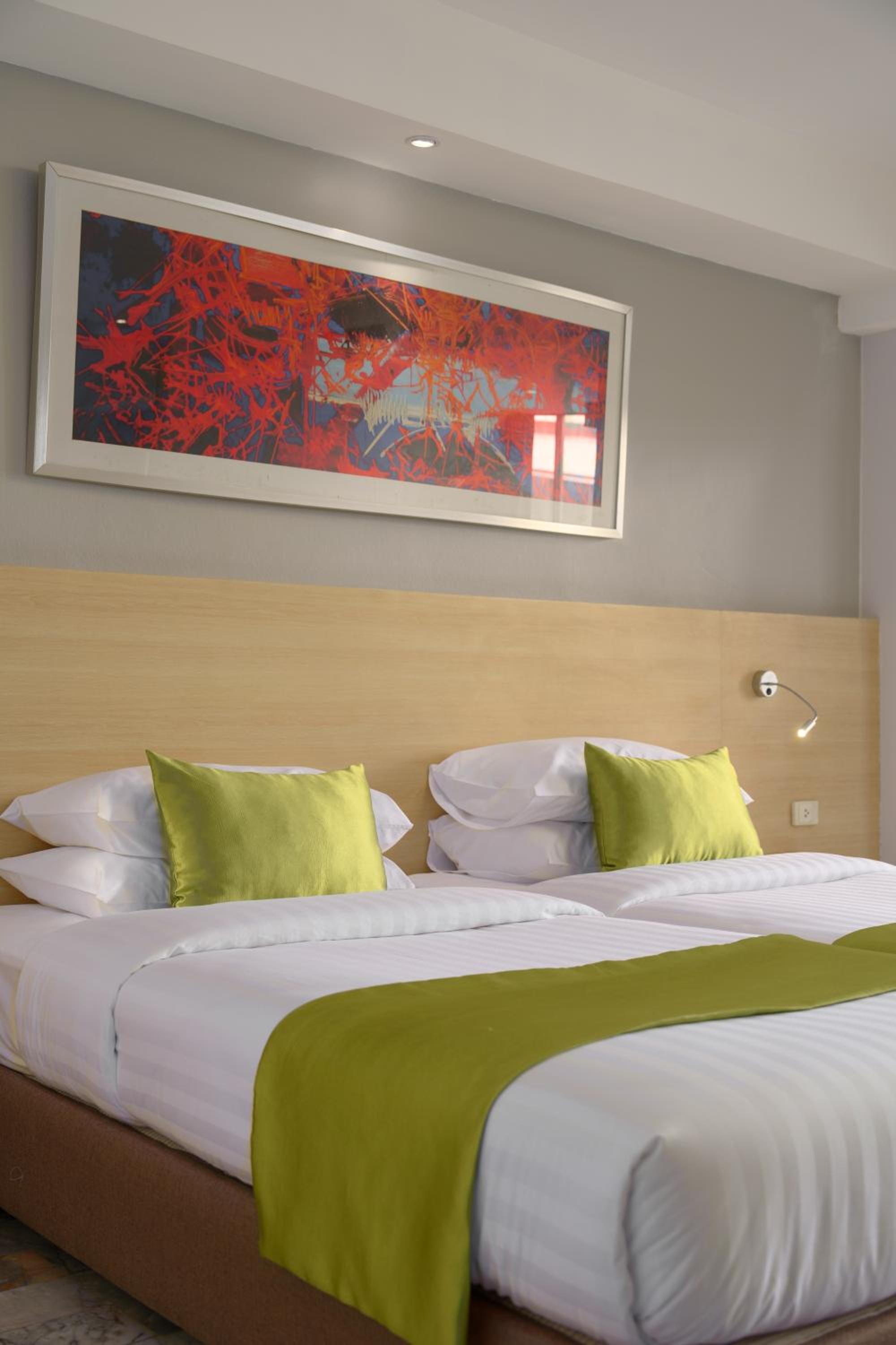 Deluxe Twin Room
