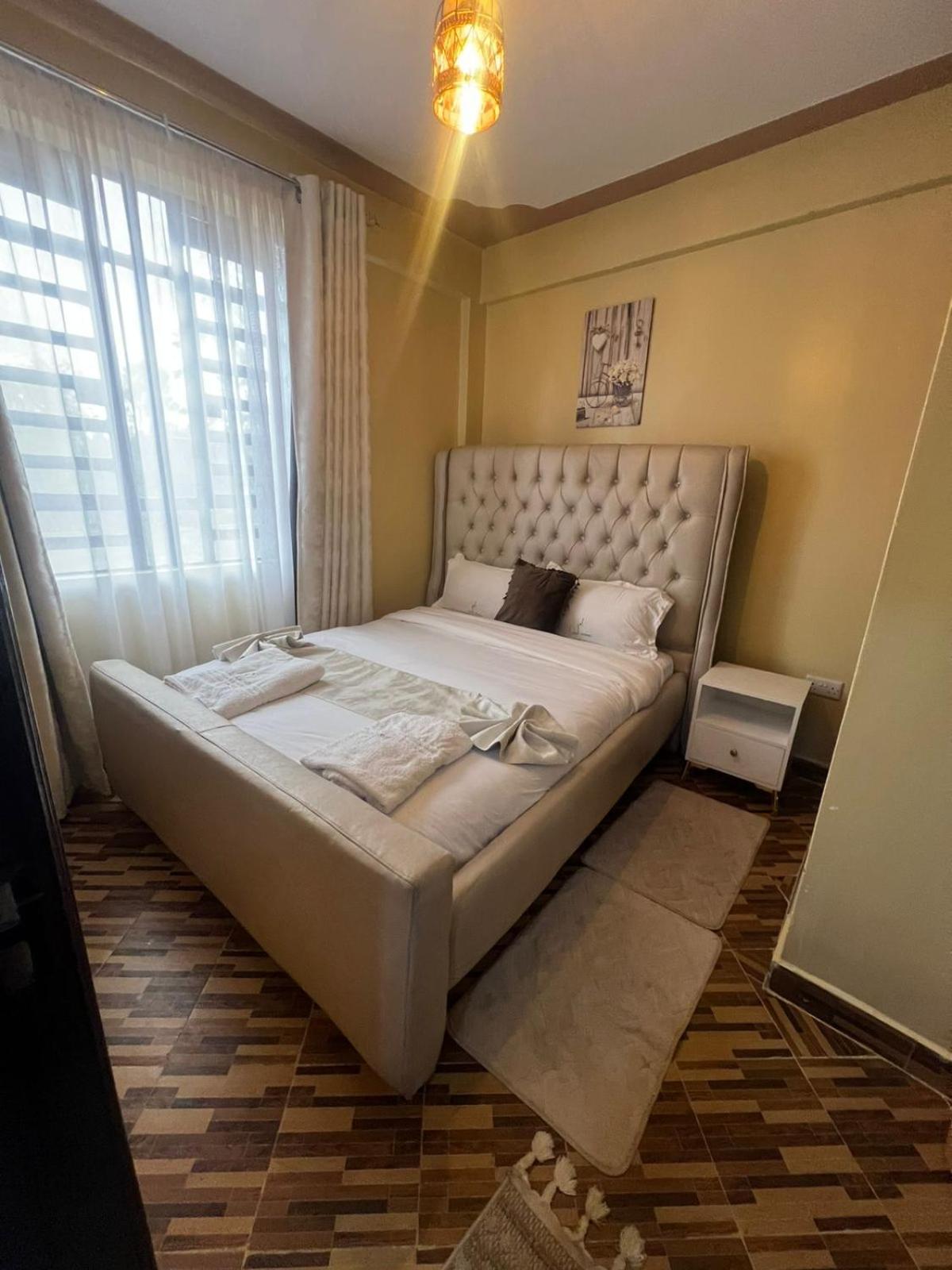 Two-Bedroom Apartment with Balcony photo 1
