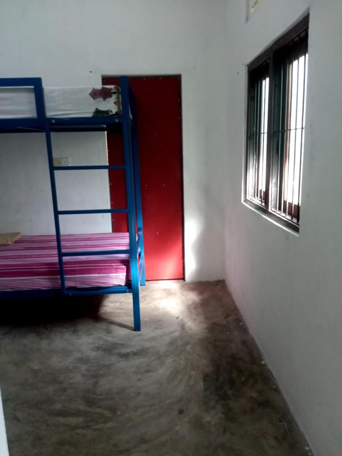 4-Bed Female Dormitory Room photo 1