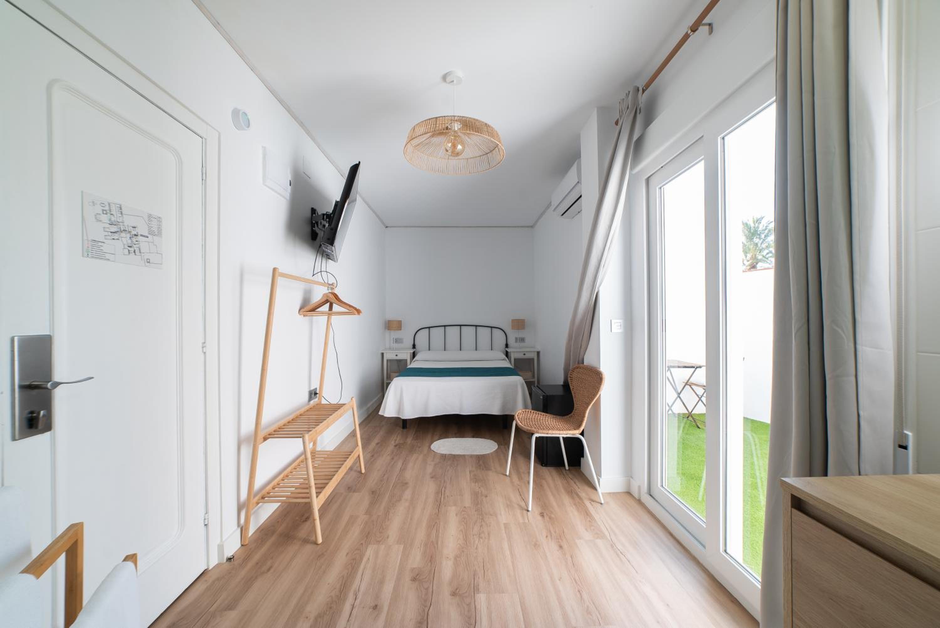 Double Room - Photo 1