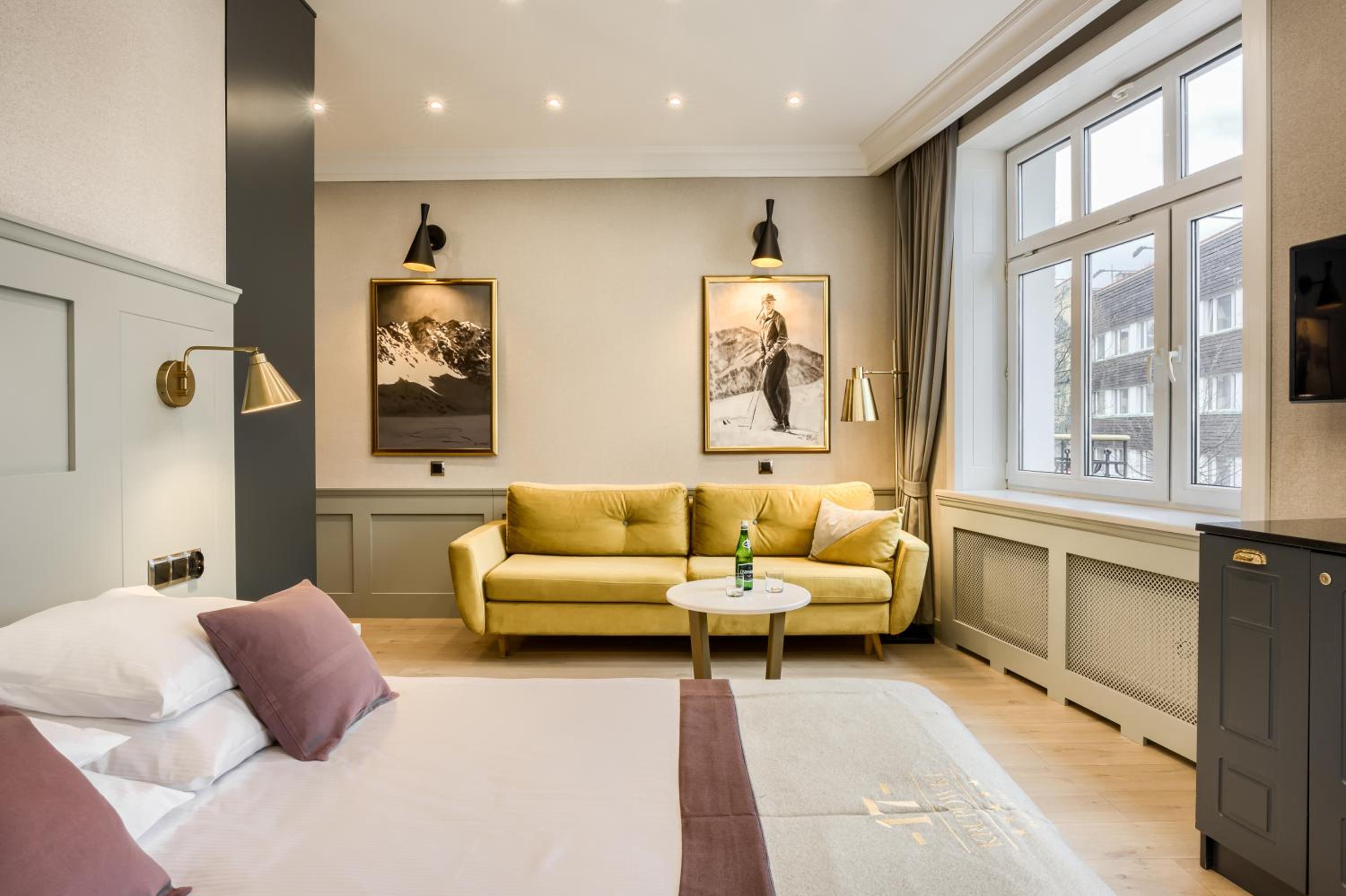 Deluxe Quadruple Room