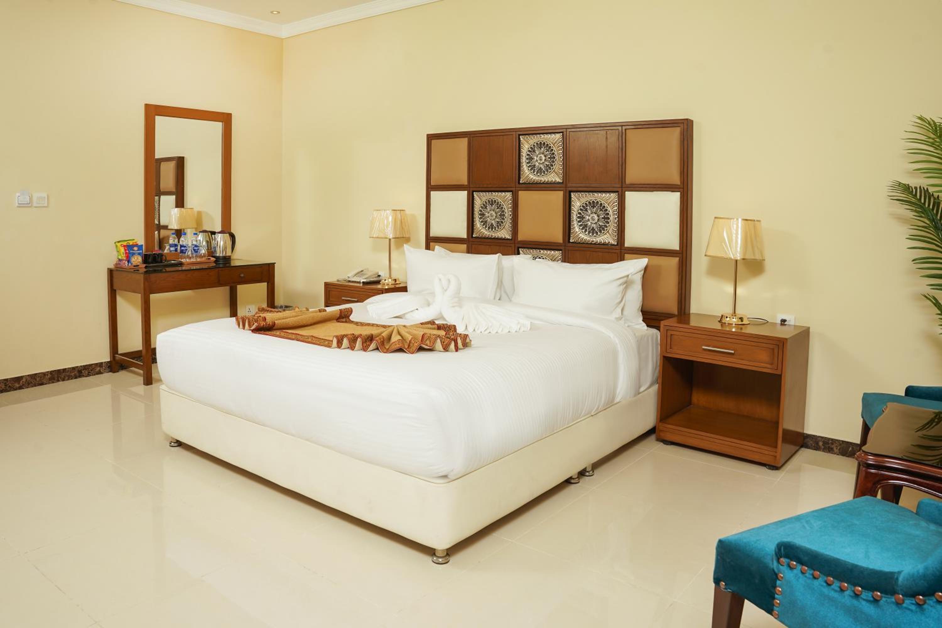 Deluxe King Room