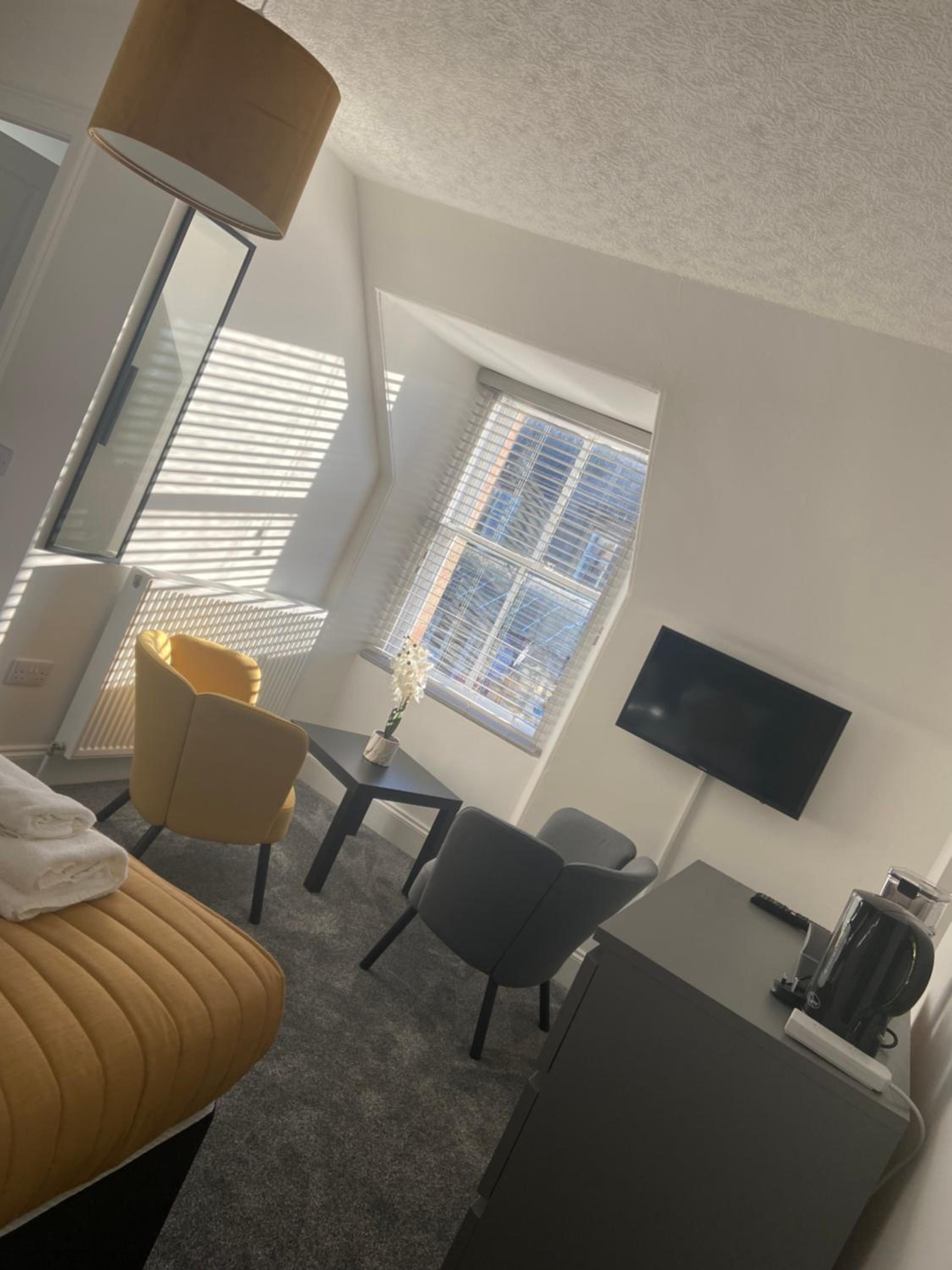 Superior Double or Twin Room - Photo 5